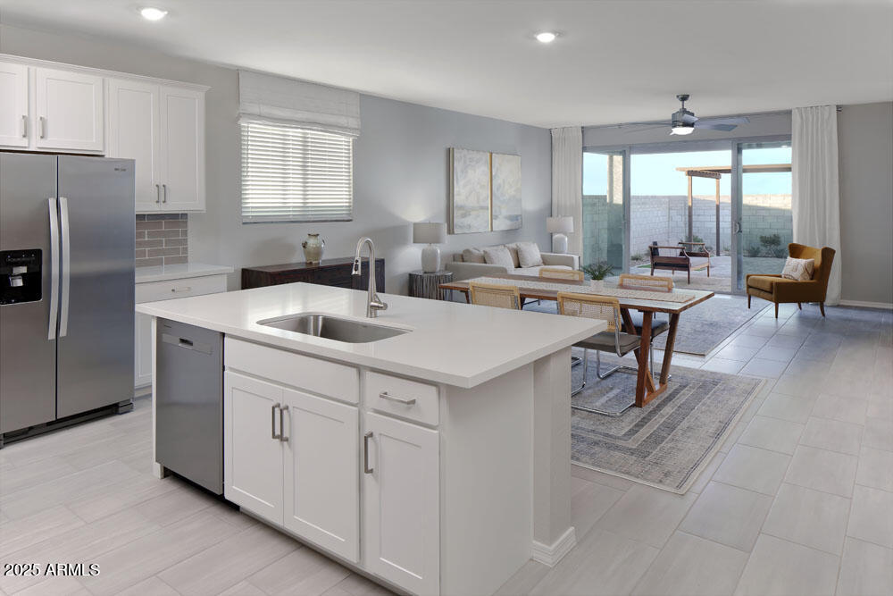 3310 E VALLEYHIGH Trail