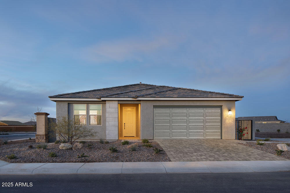3310 E VALLEYHIGH Trail