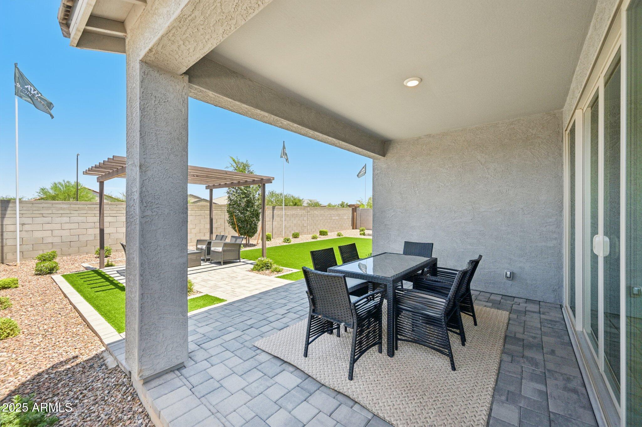 3310 E VALLEYHIGH Trail