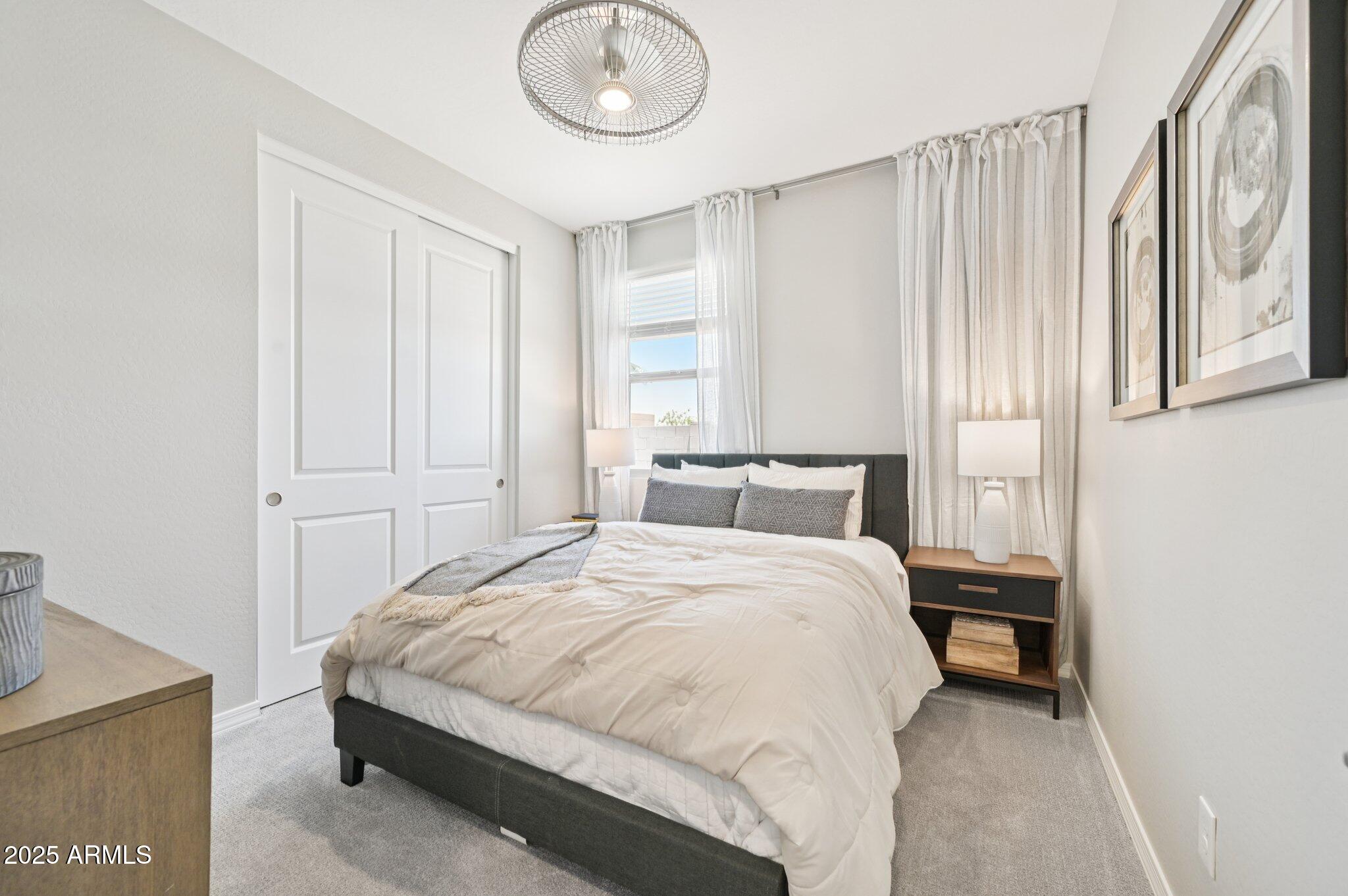 3310 E VALLEYHIGH Trail
