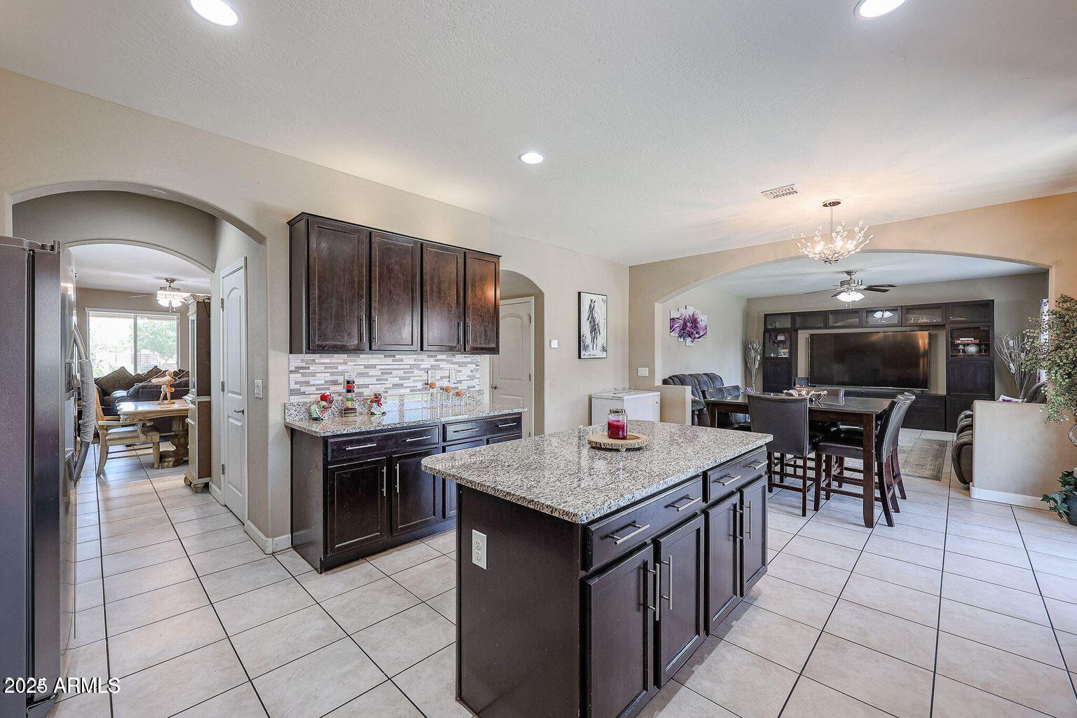 9337 W MEDLOCK Drive