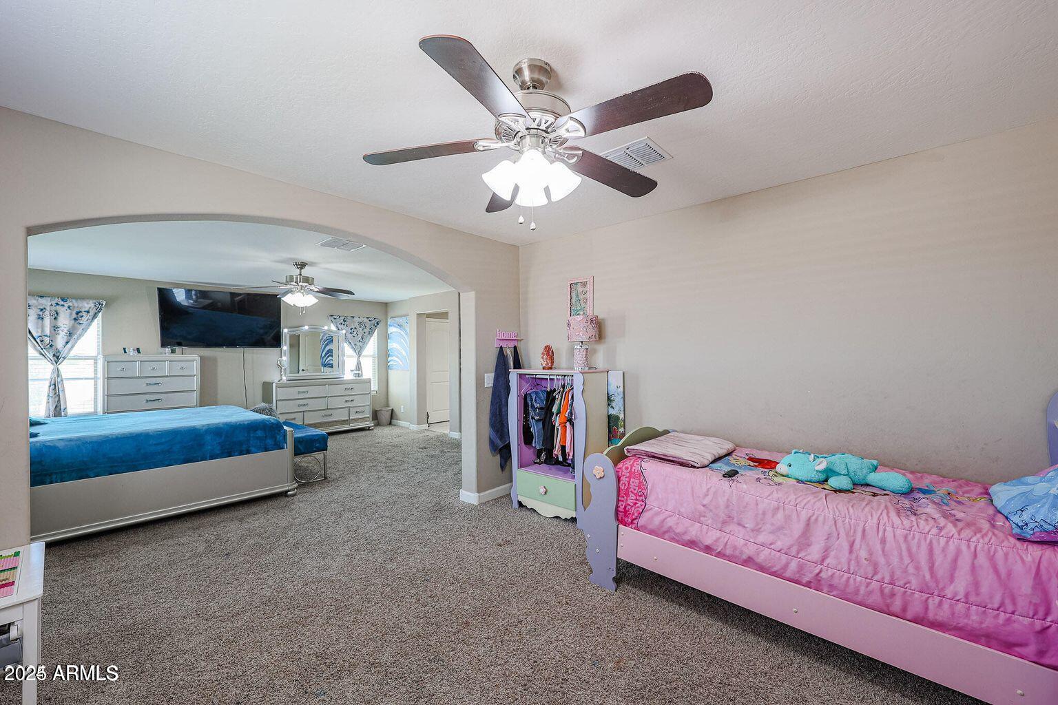 9337 W MEDLOCK Drive