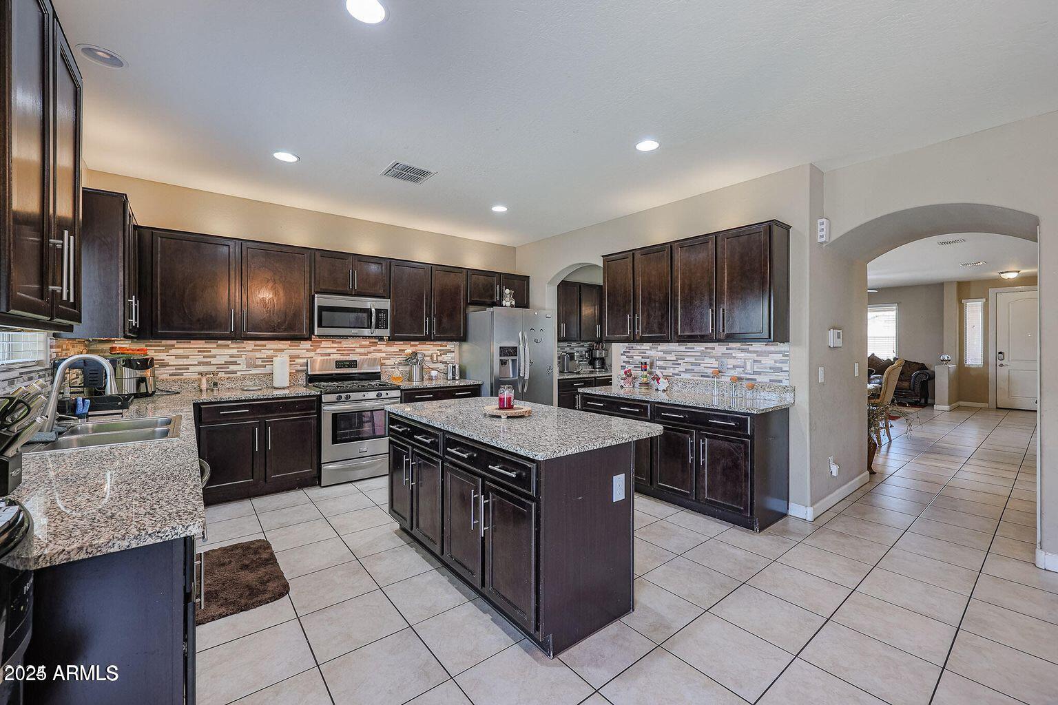 9337 W MEDLOCK Drive