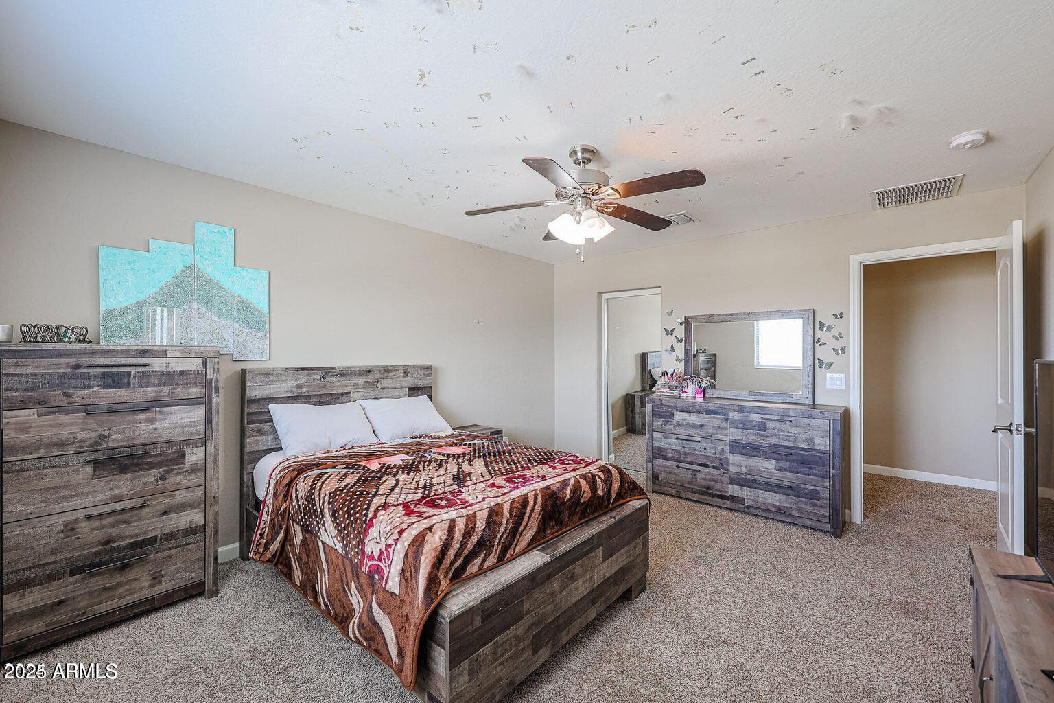 9337 W MEDLOCK Drive