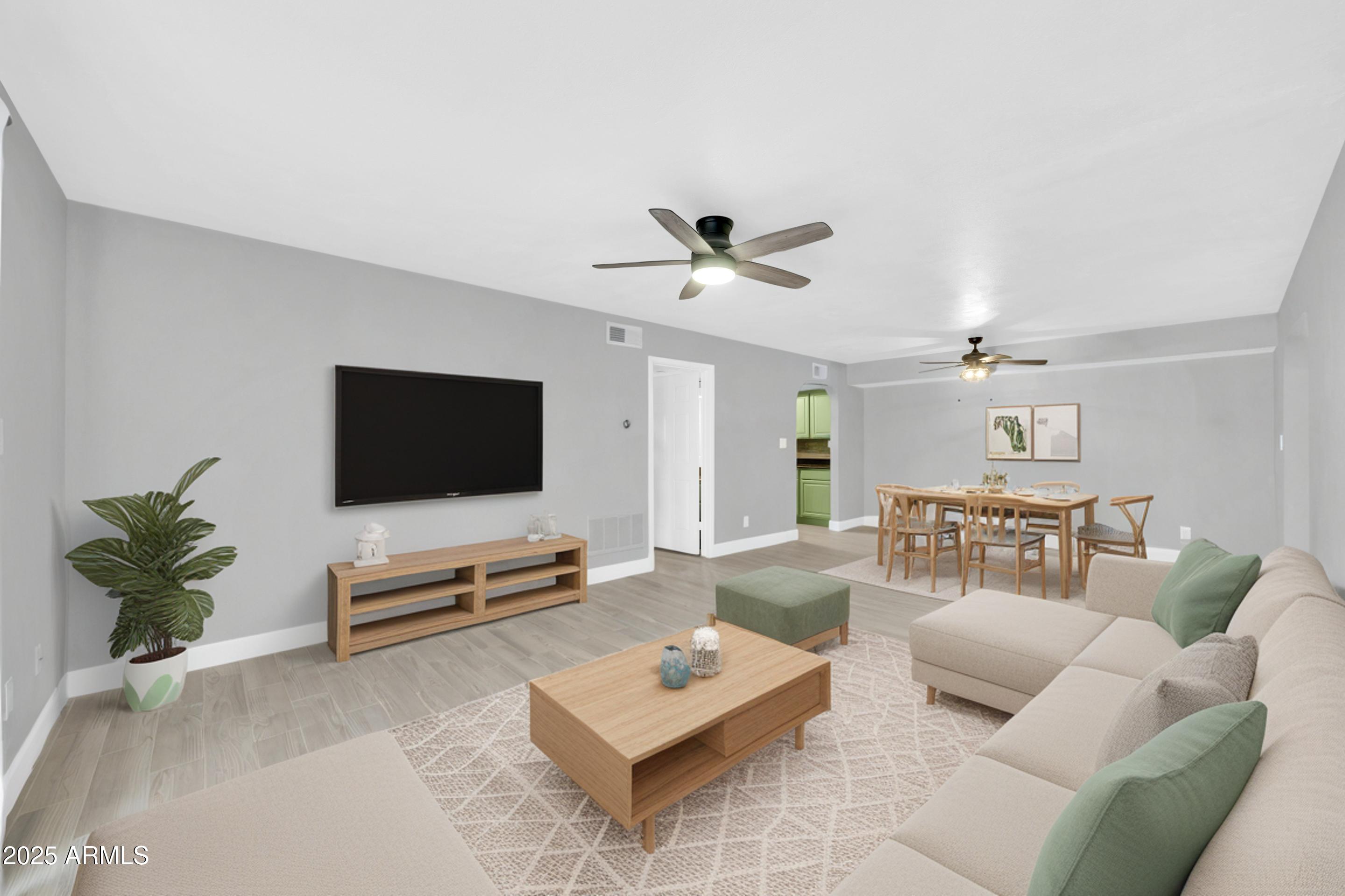 3825 E CAMELBACK Road, 182