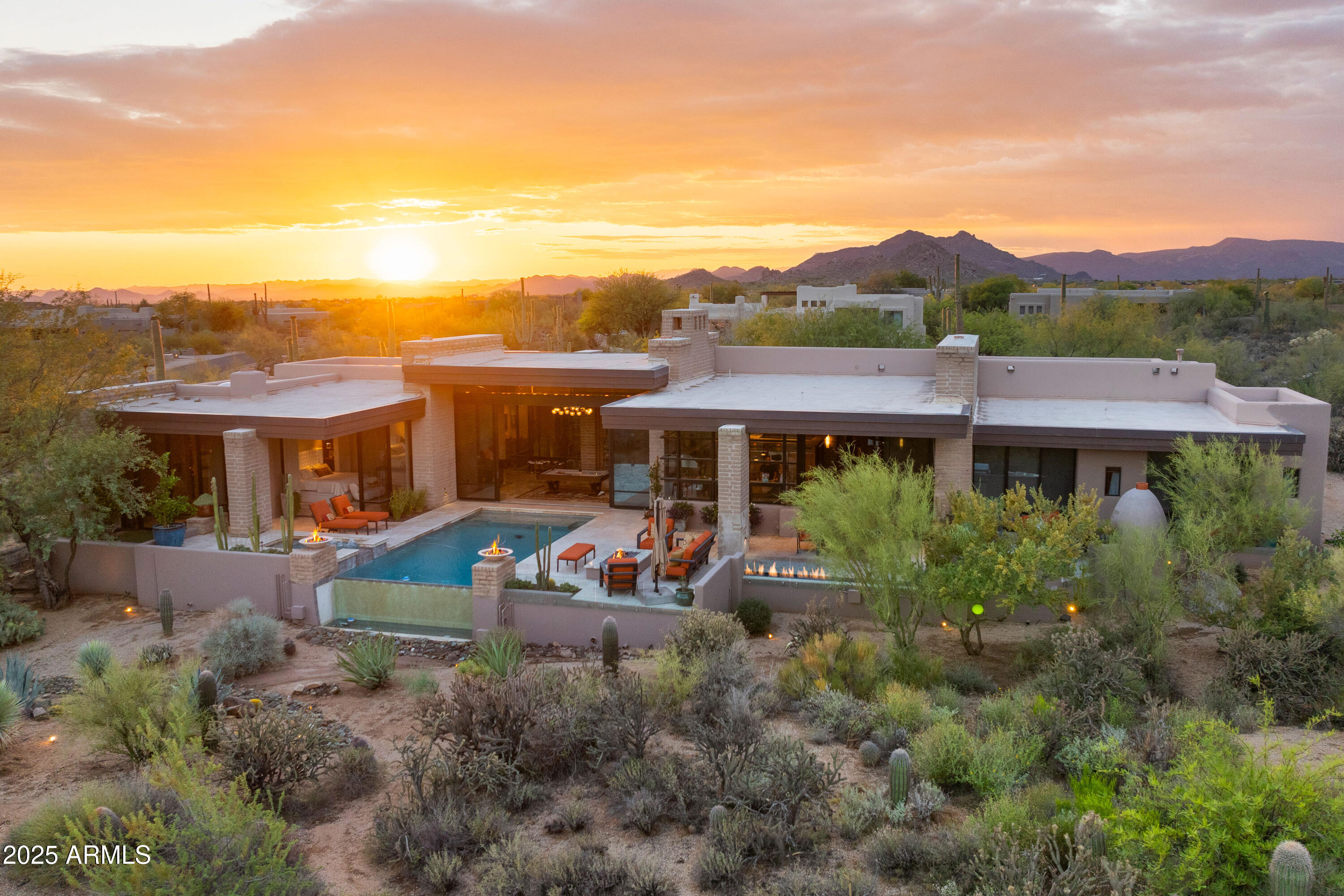 30600 N PIMA Road, 61