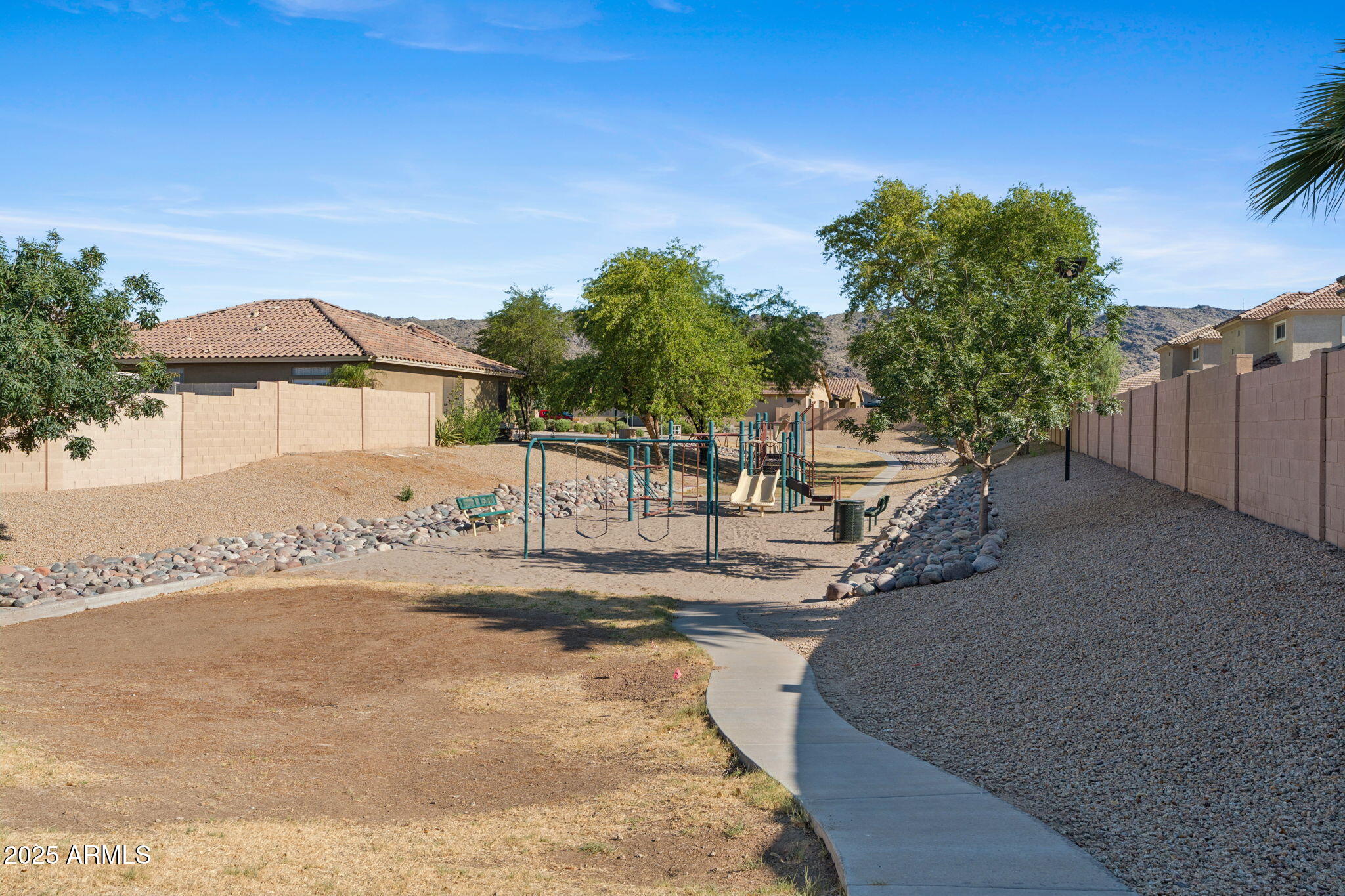 1506 E BRANHAM Lane