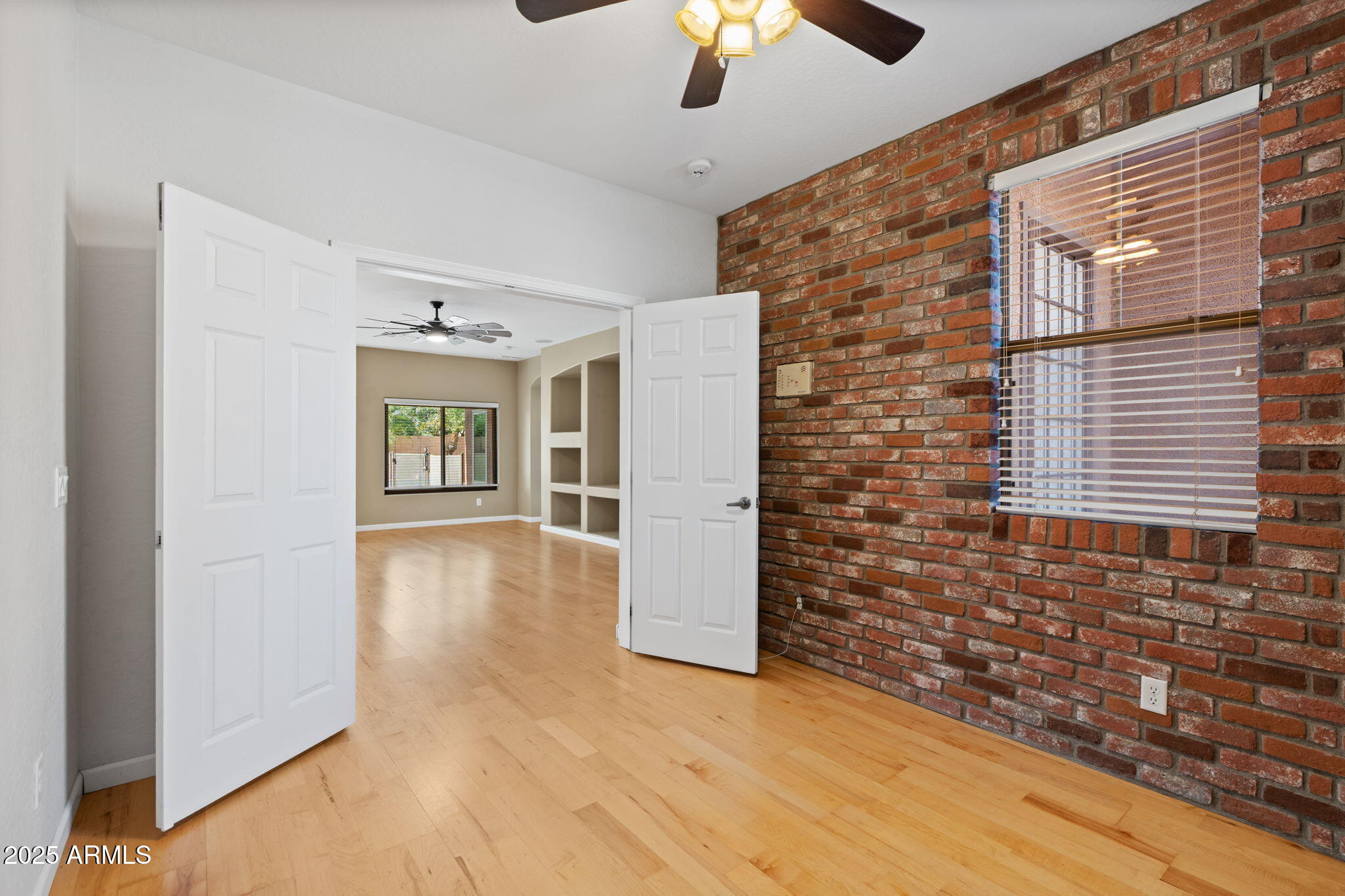 1506 E BRANHAM Lane