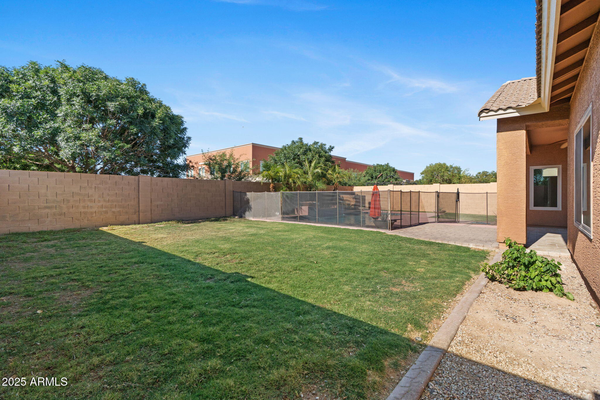 1506 E BRANHAM Lane