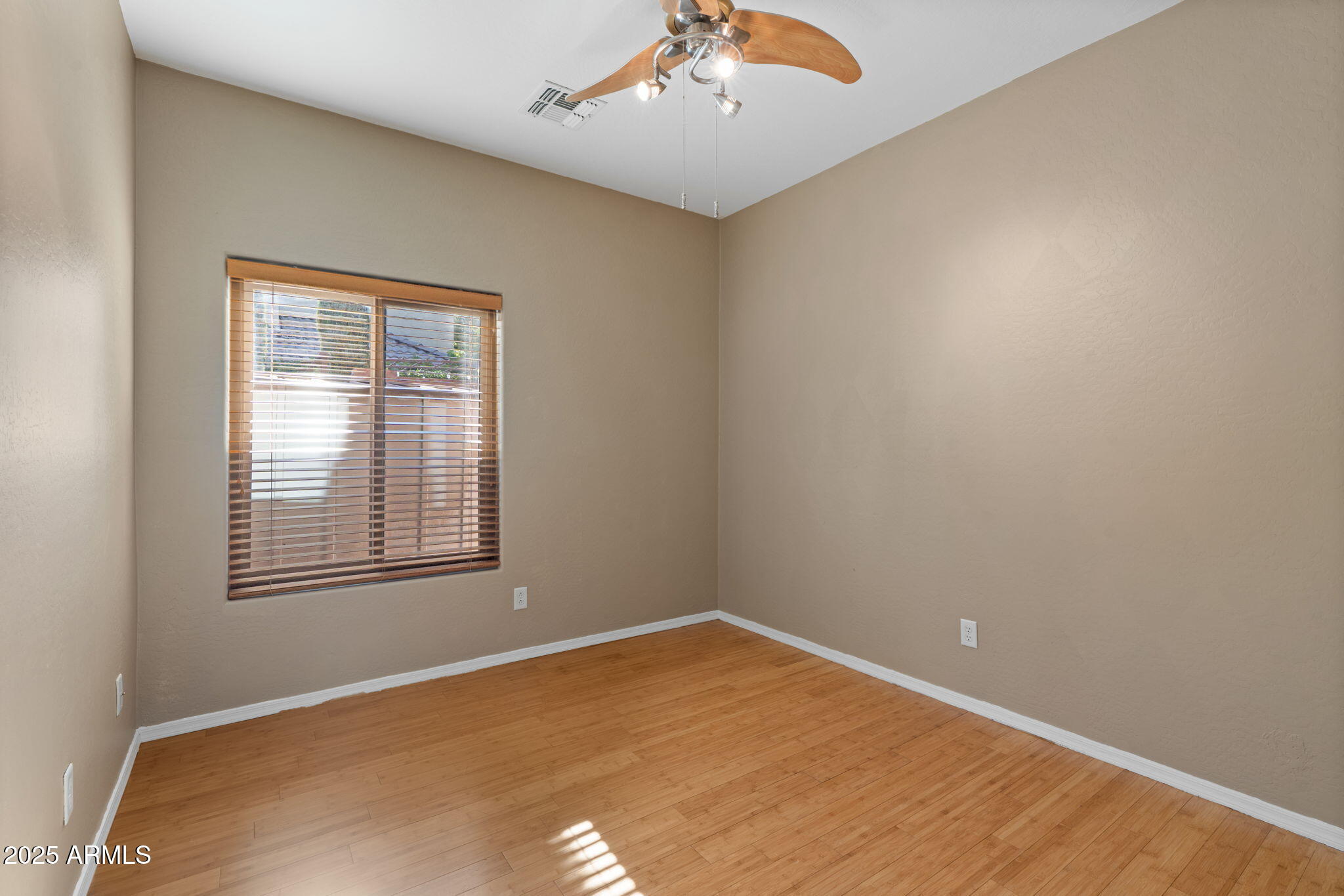 1506 E BRANHAM Lane