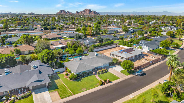 6231 E CALLE CAMELIA