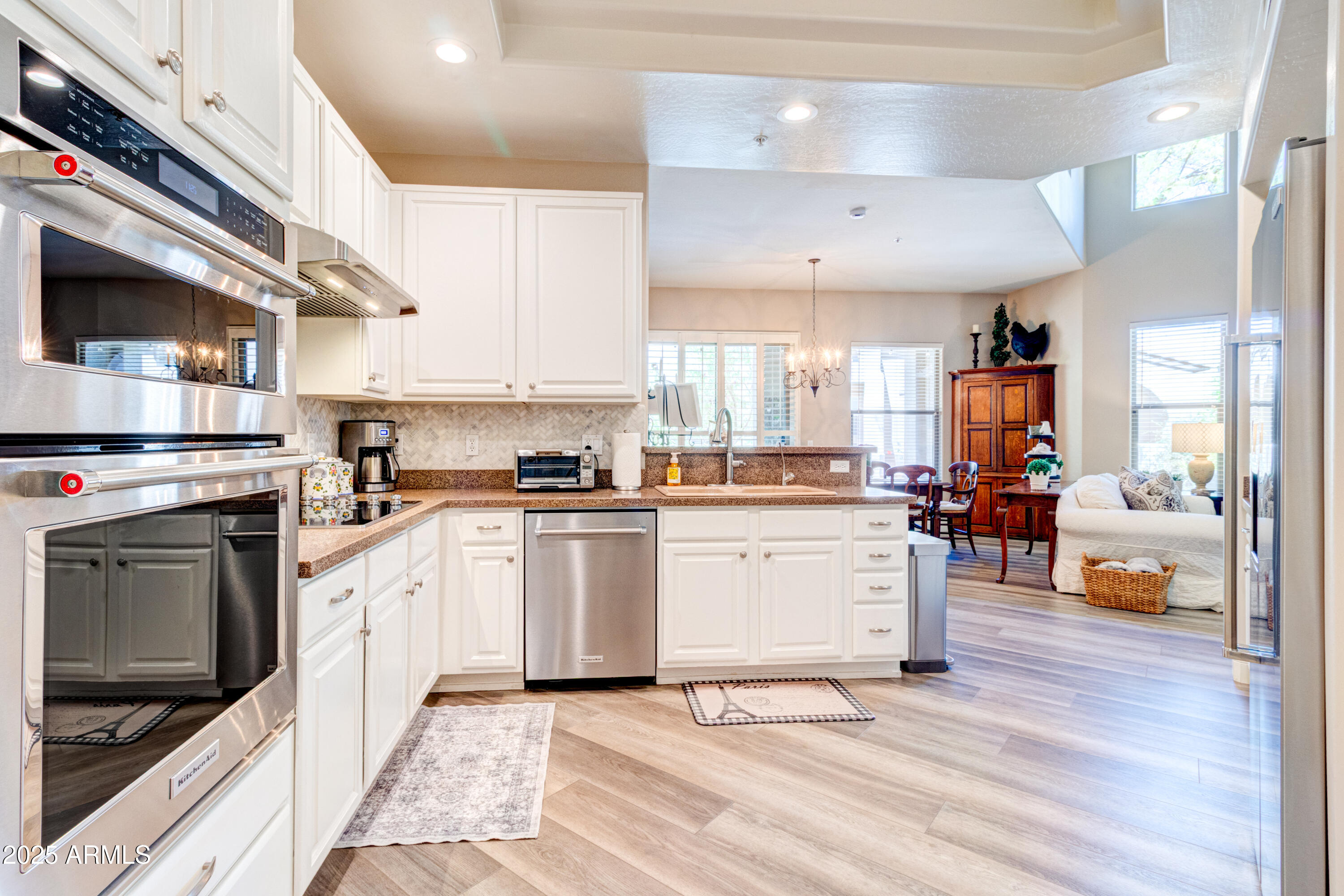 20802 N GRAYHAWK Drive, 1045