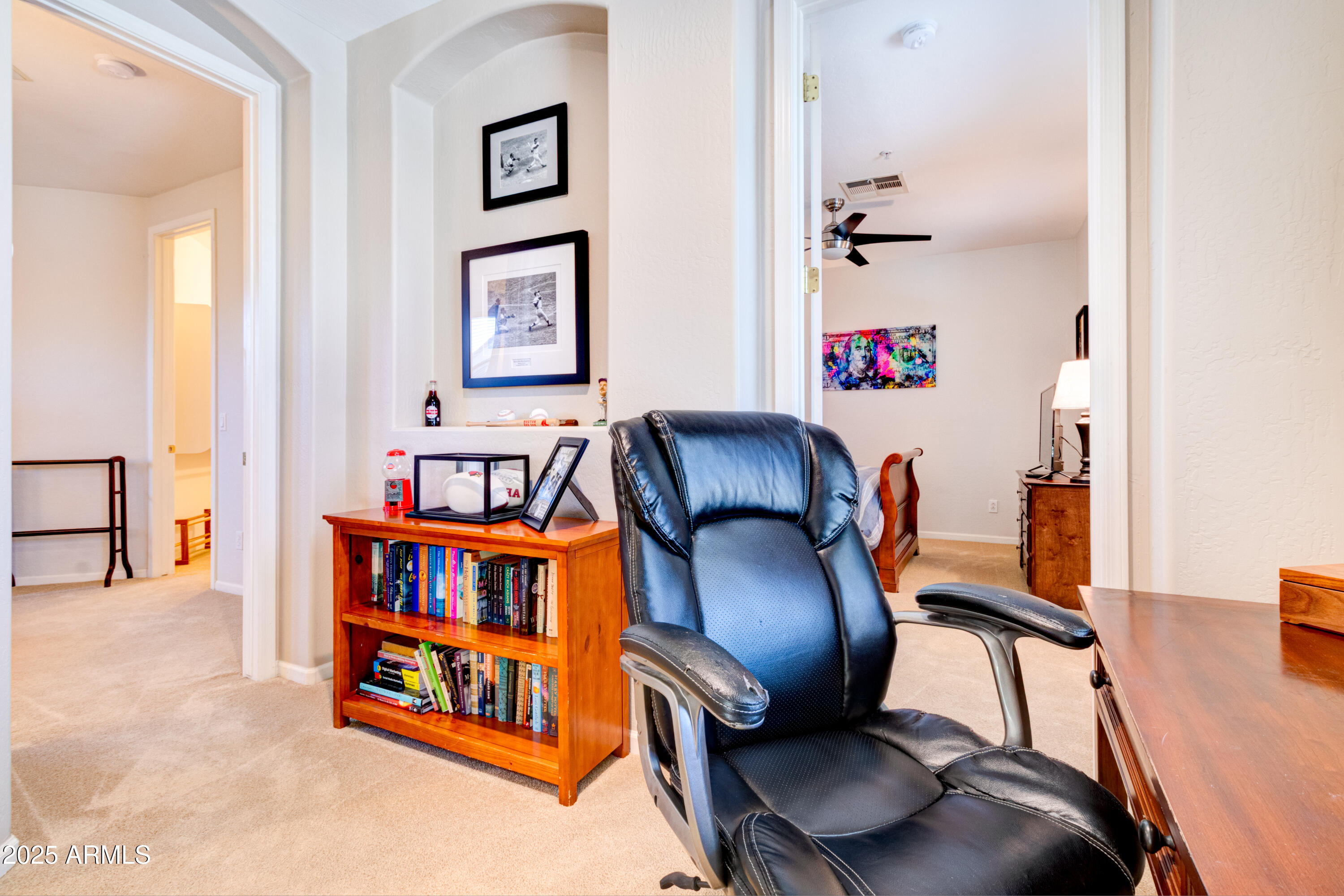 20802 N GRAYHAWK Drive, 1045