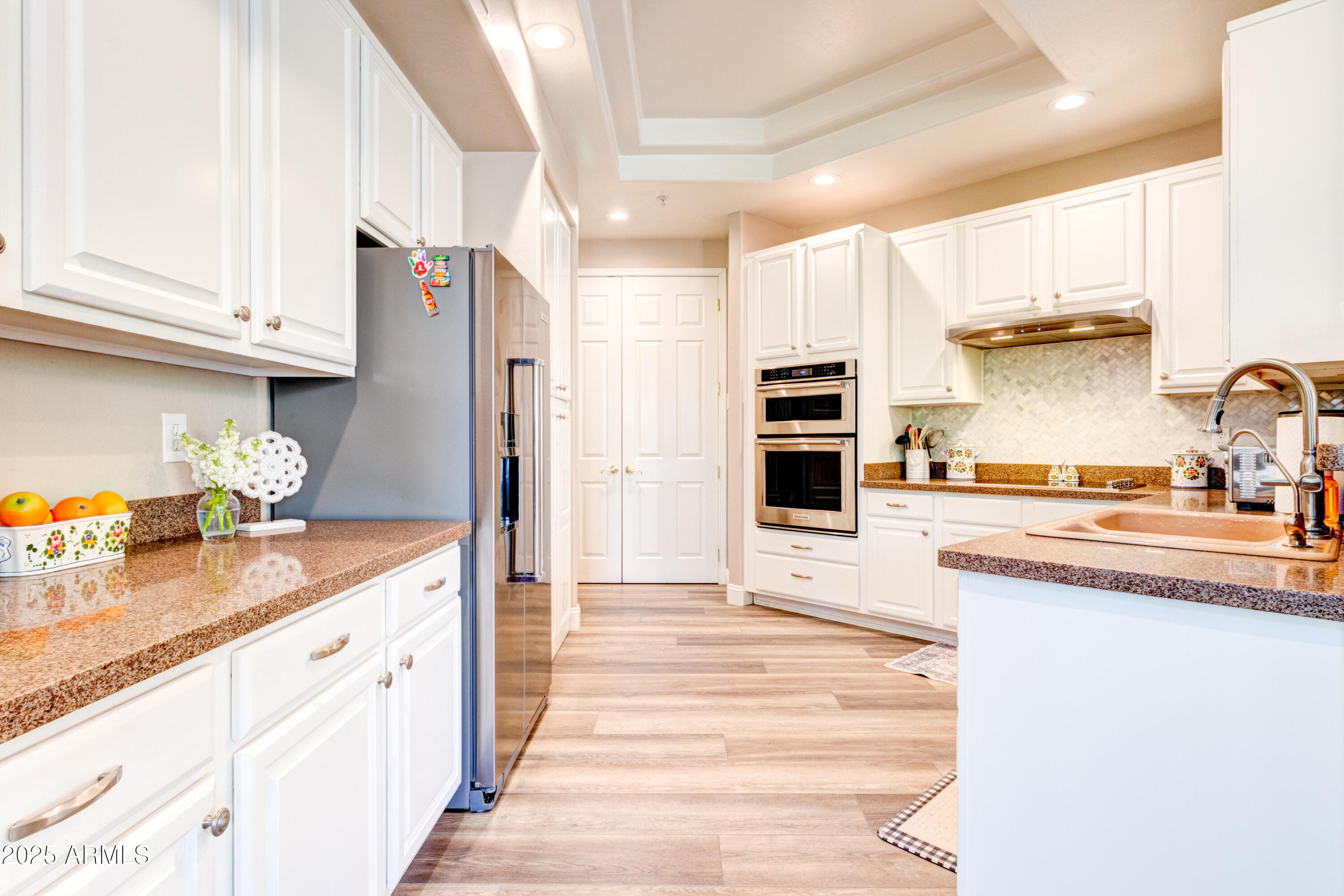 20802 N GRAYHAWK Drive, 1045