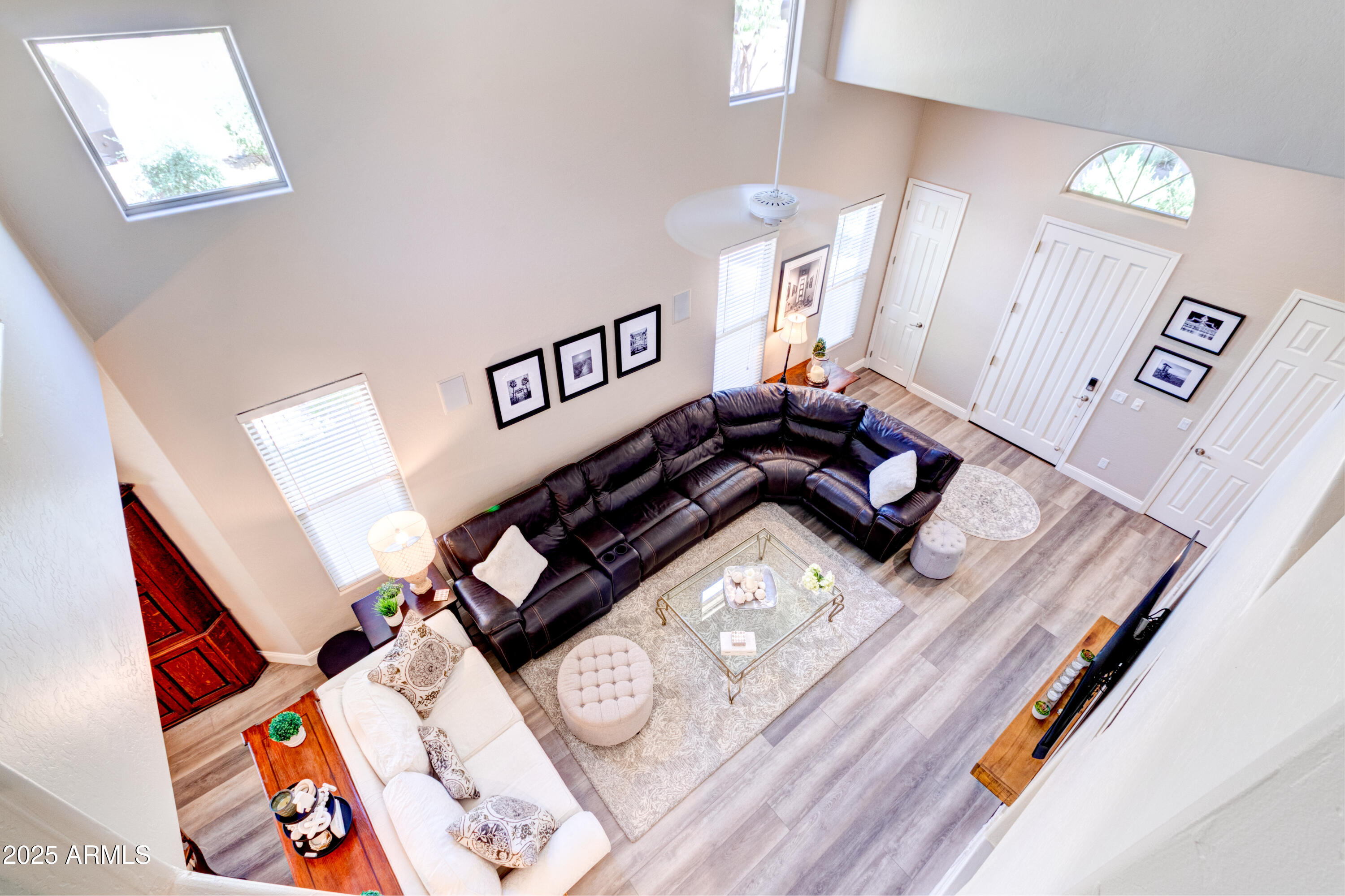 20802 N GRAYHAWK Drive, 1045