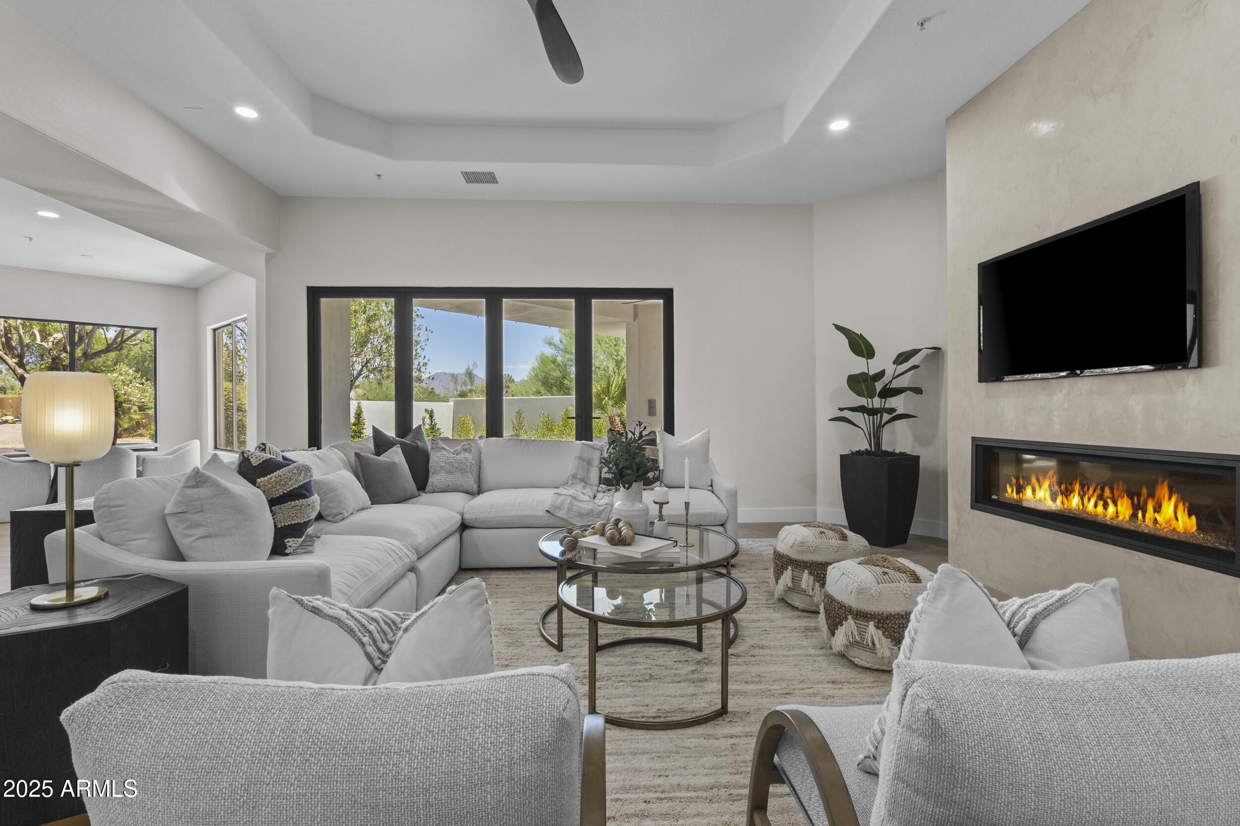 9985 N 79TH Place