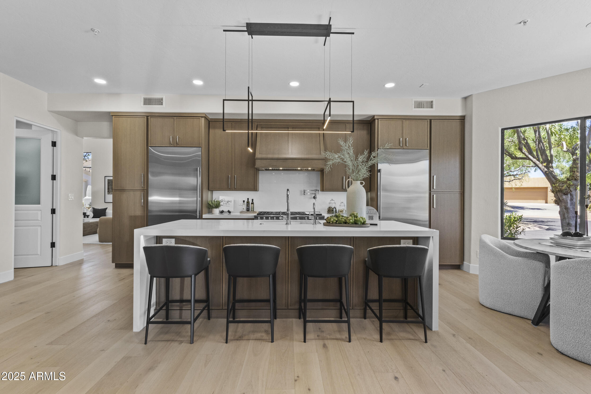 9985 N 79TH Place