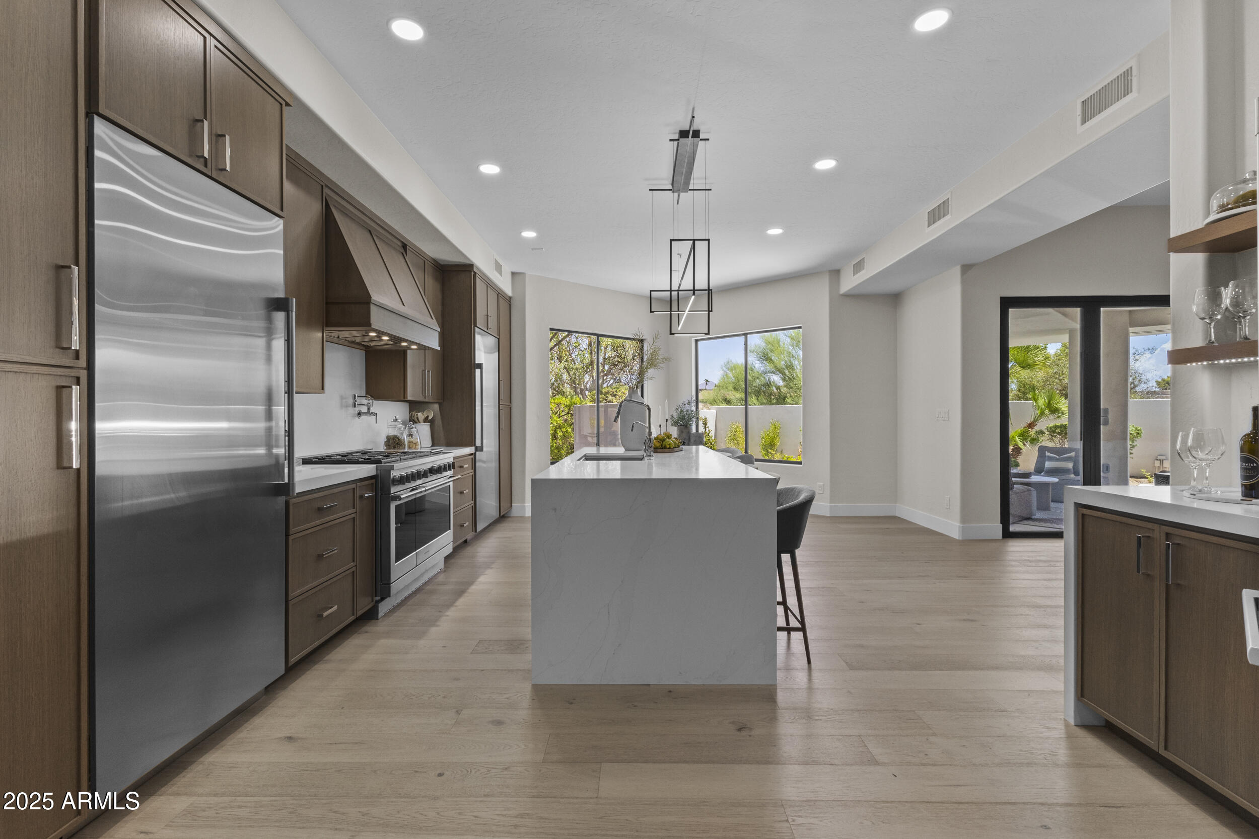 9985 N 79TH Place