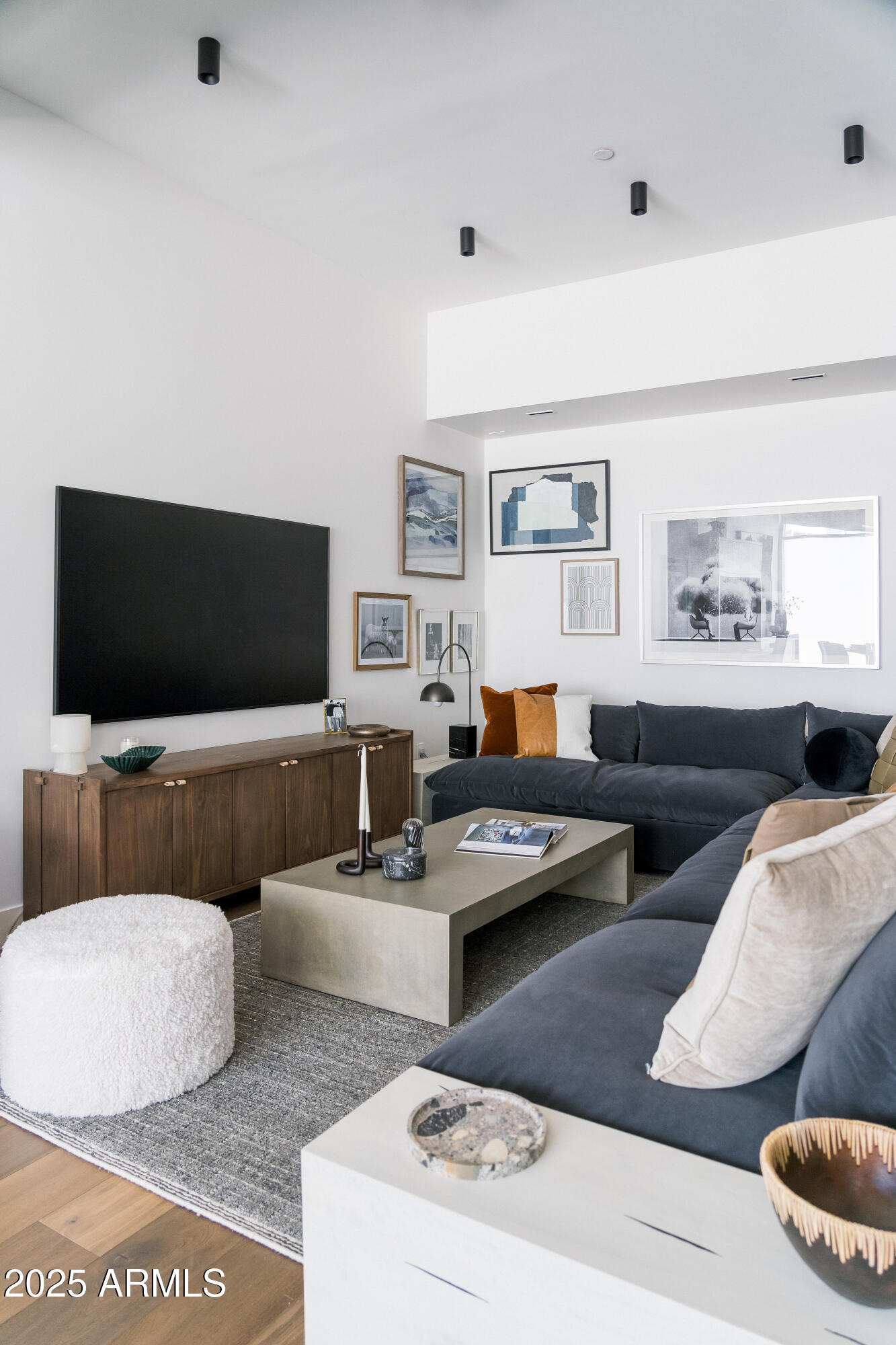 4747 N SCOTTSDALE Road Unit: C1009