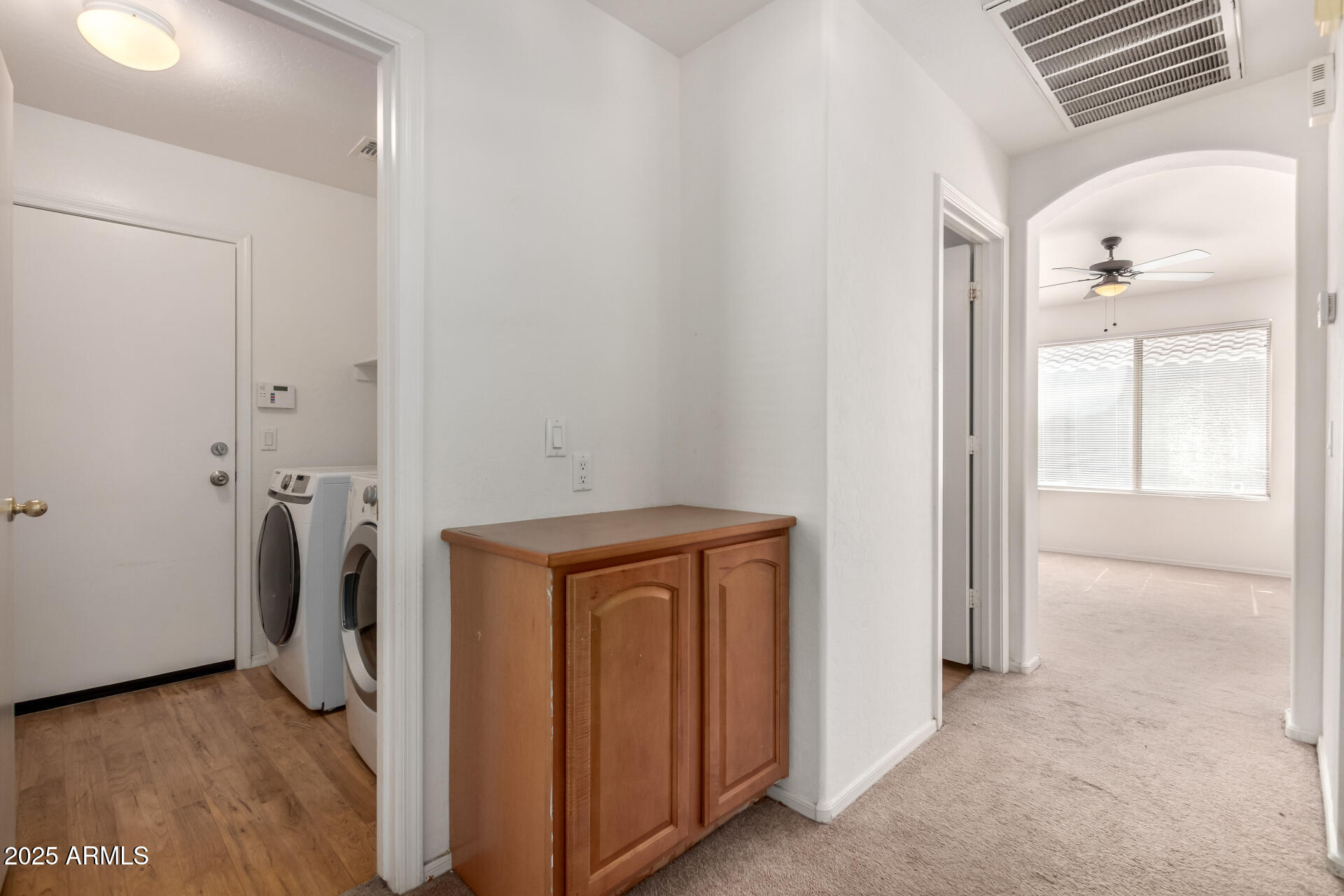 1516 E LA SALLE Street