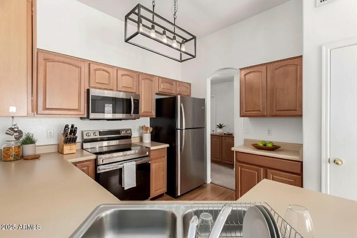 1516 E LA SALLE Street