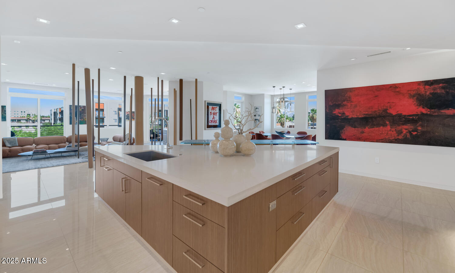 3801 N GOLDWATER Boulevard, 400