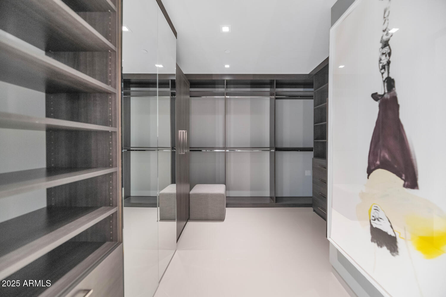 3801 N GOLDWATER Boulevard, 400