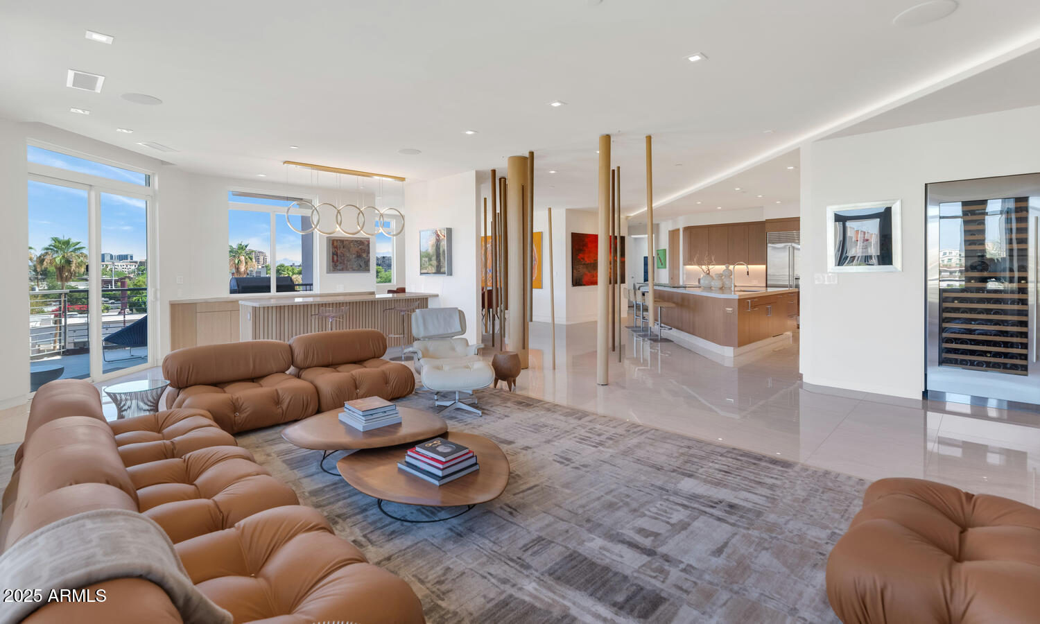 3801 N GOLDWATER Boulevard, 400