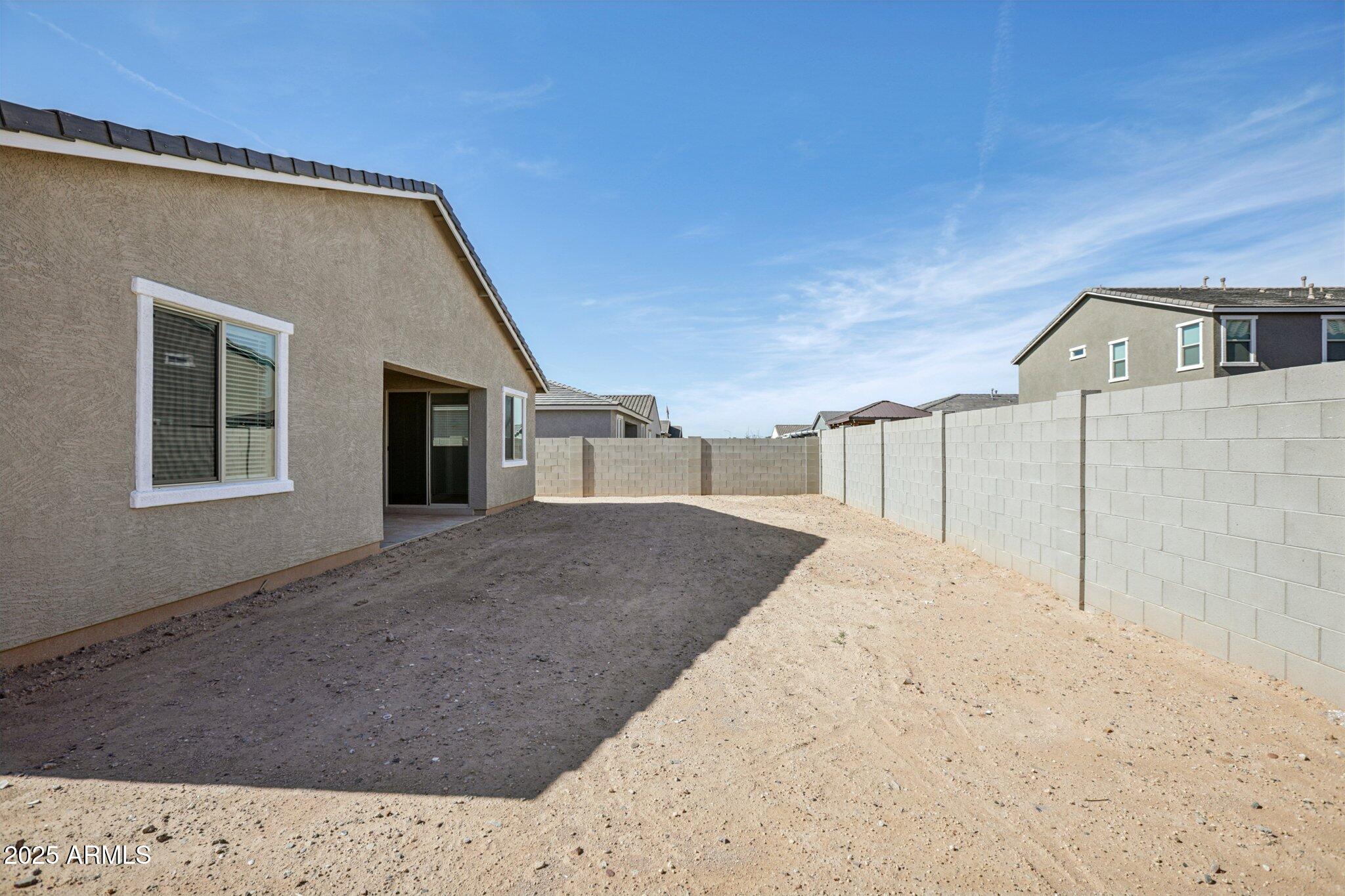 5528 W HOPI Trail