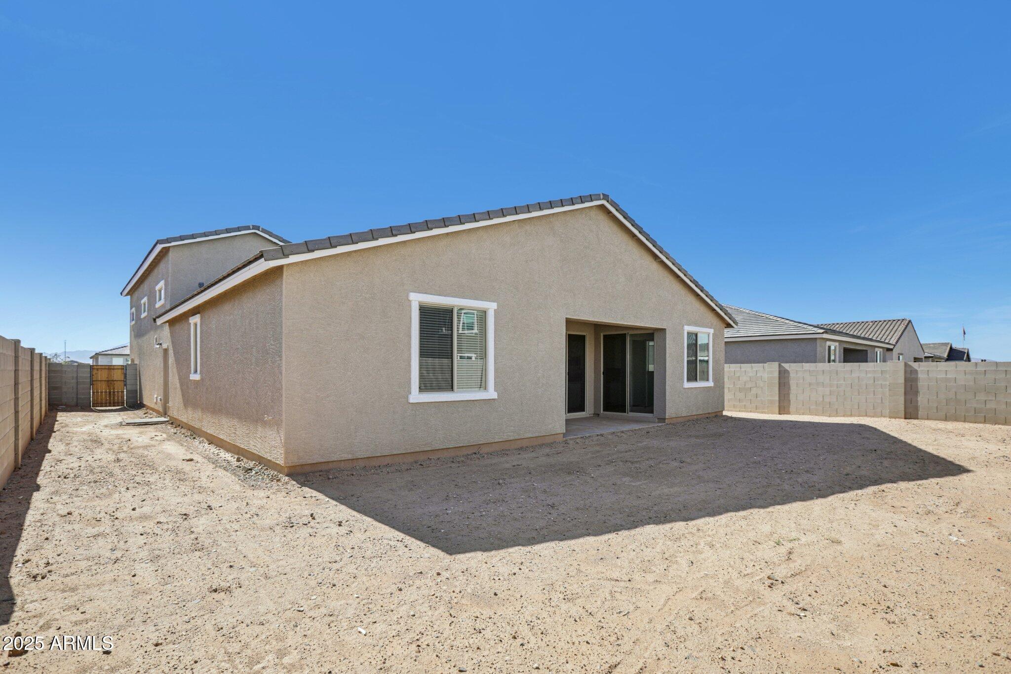 5528 W HOPI Trail