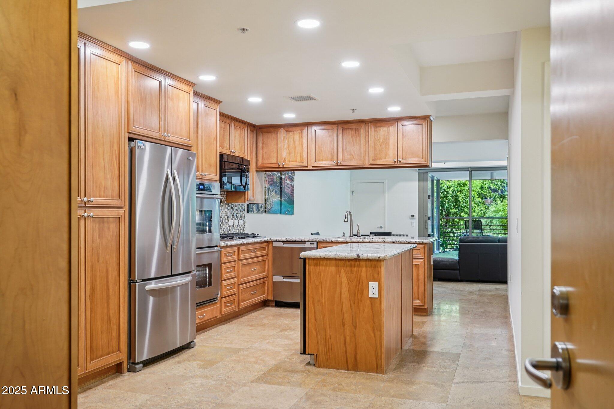 7161 E RANCHO VISTA Drive, 2002