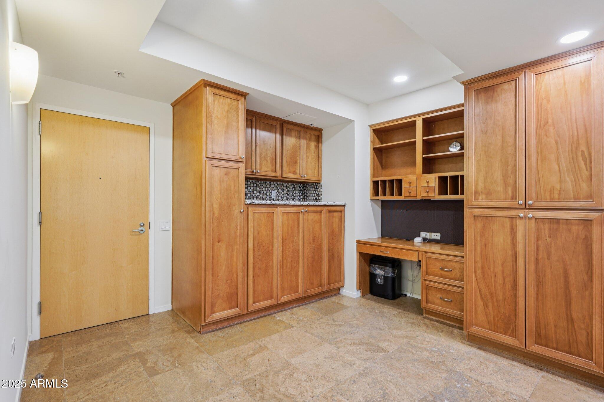 7161 E RANCHO VISTA Drive, 2002