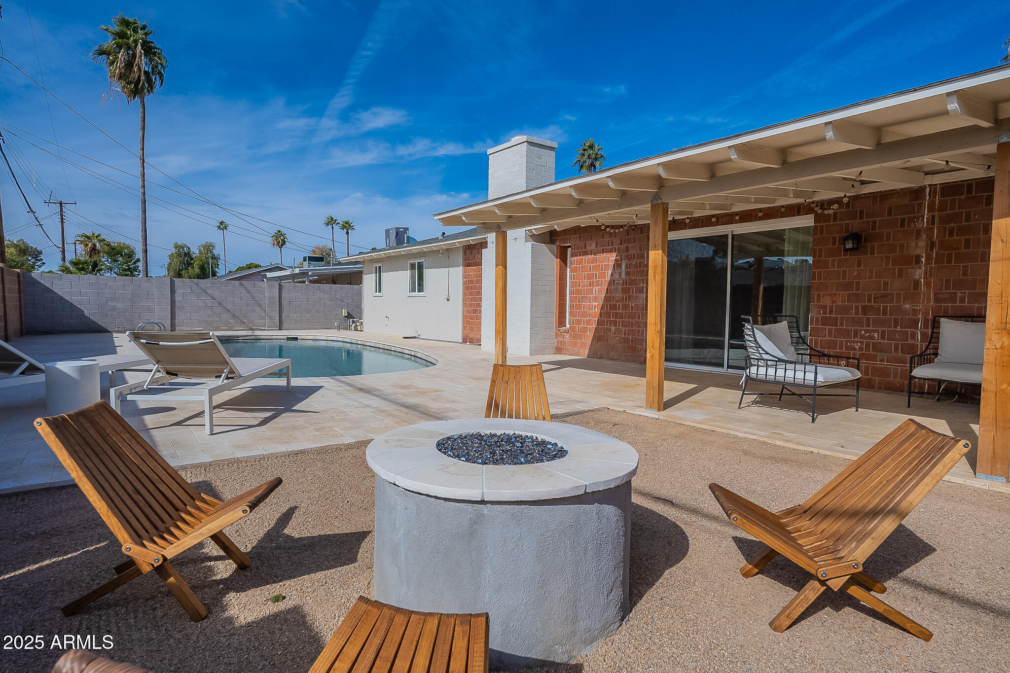 8337 E MONTEROSA Street