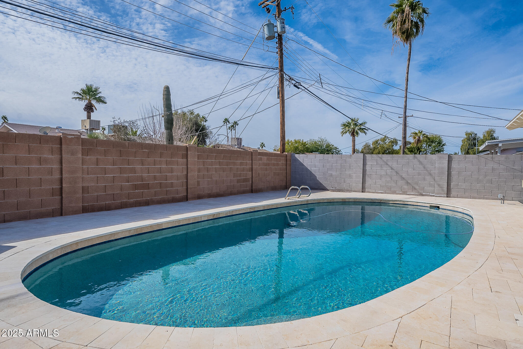 8337 E MONTEROSA Street