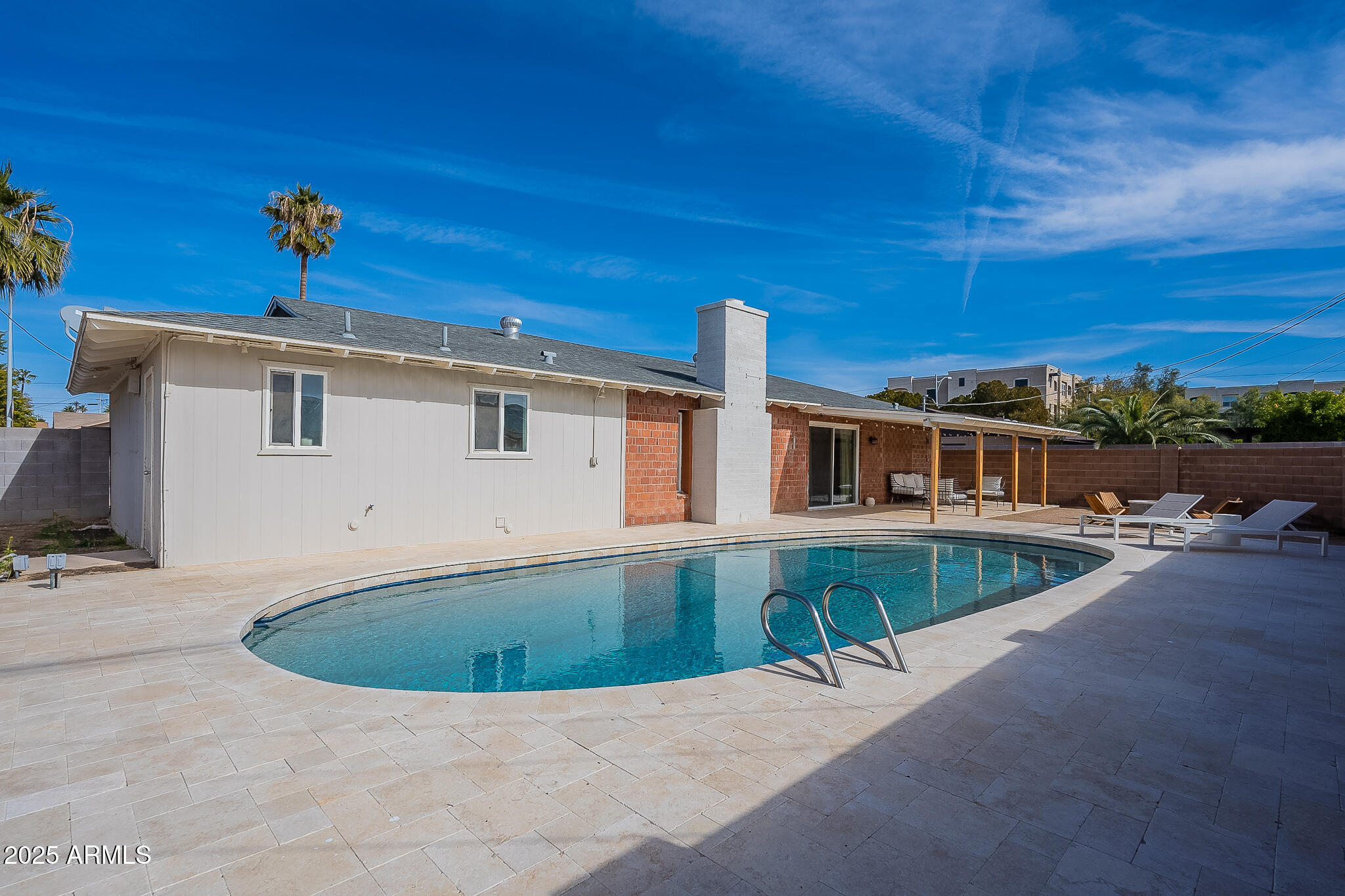 8337 E MONTEROSA Street