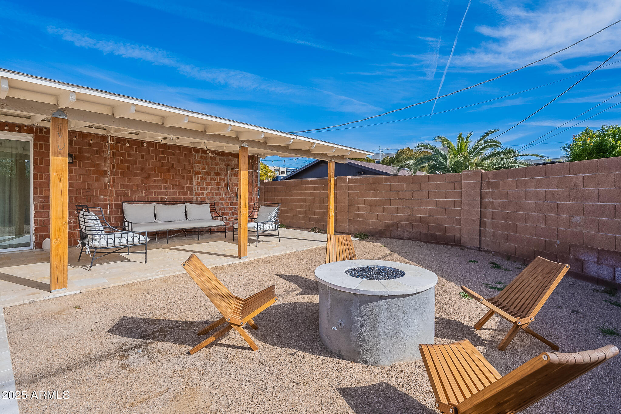 8337 E MONTEROSA Street