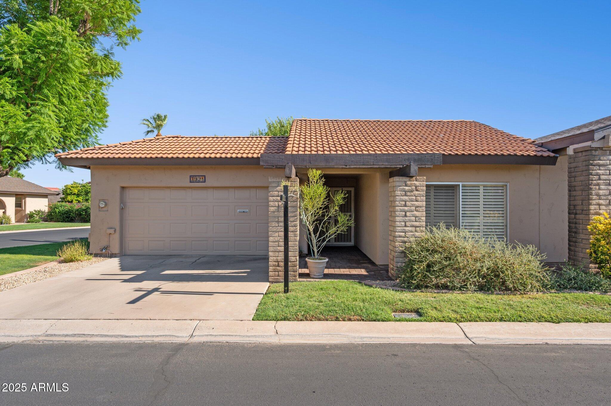 7921 E PLAZA Avenue