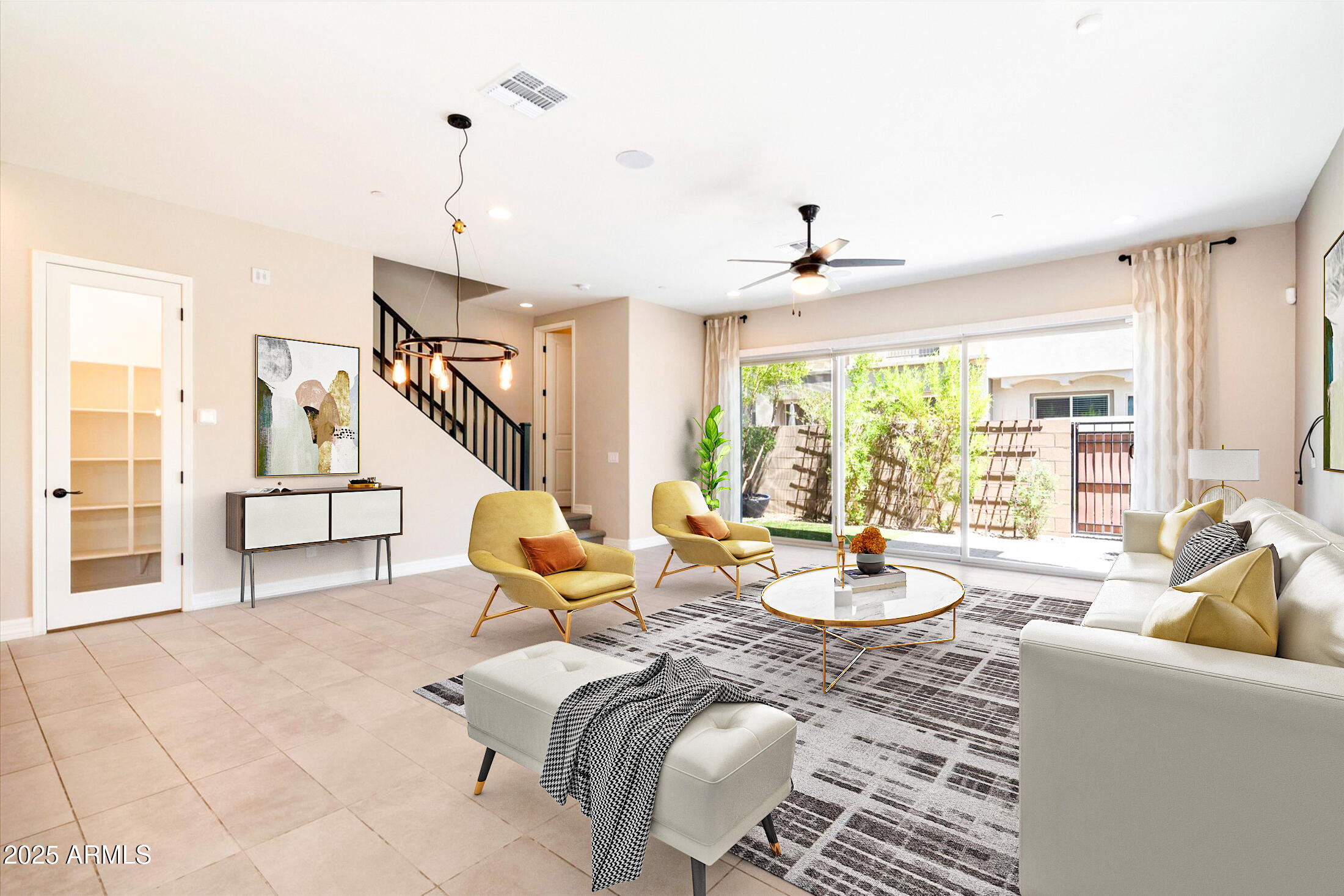 7508 E VIA DE LUNA Drive