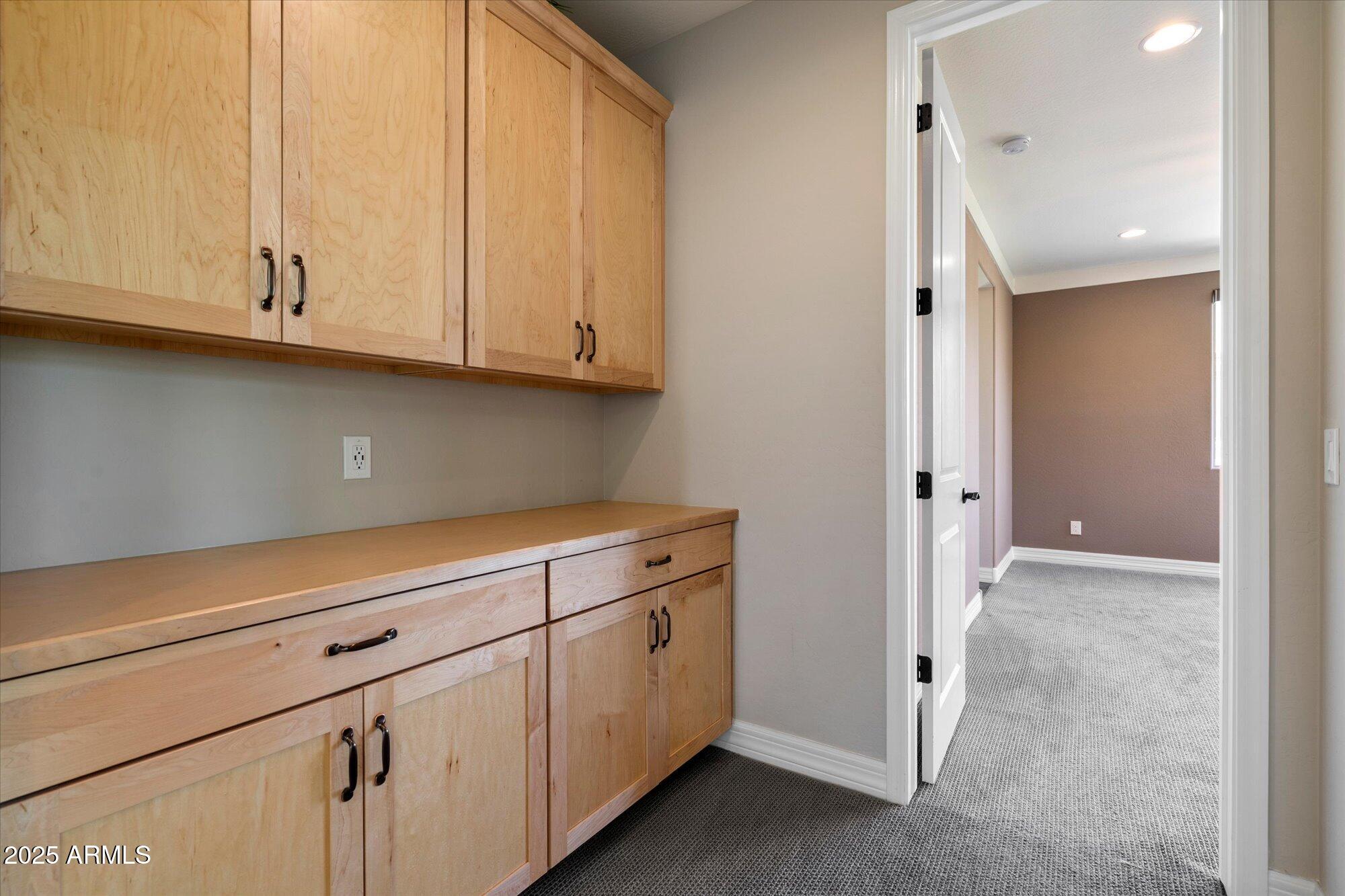 7508 E VIA DE LUNA Drive