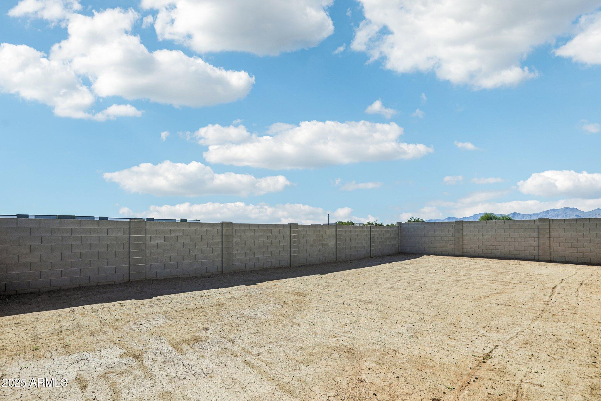 15723 W BROWN Street