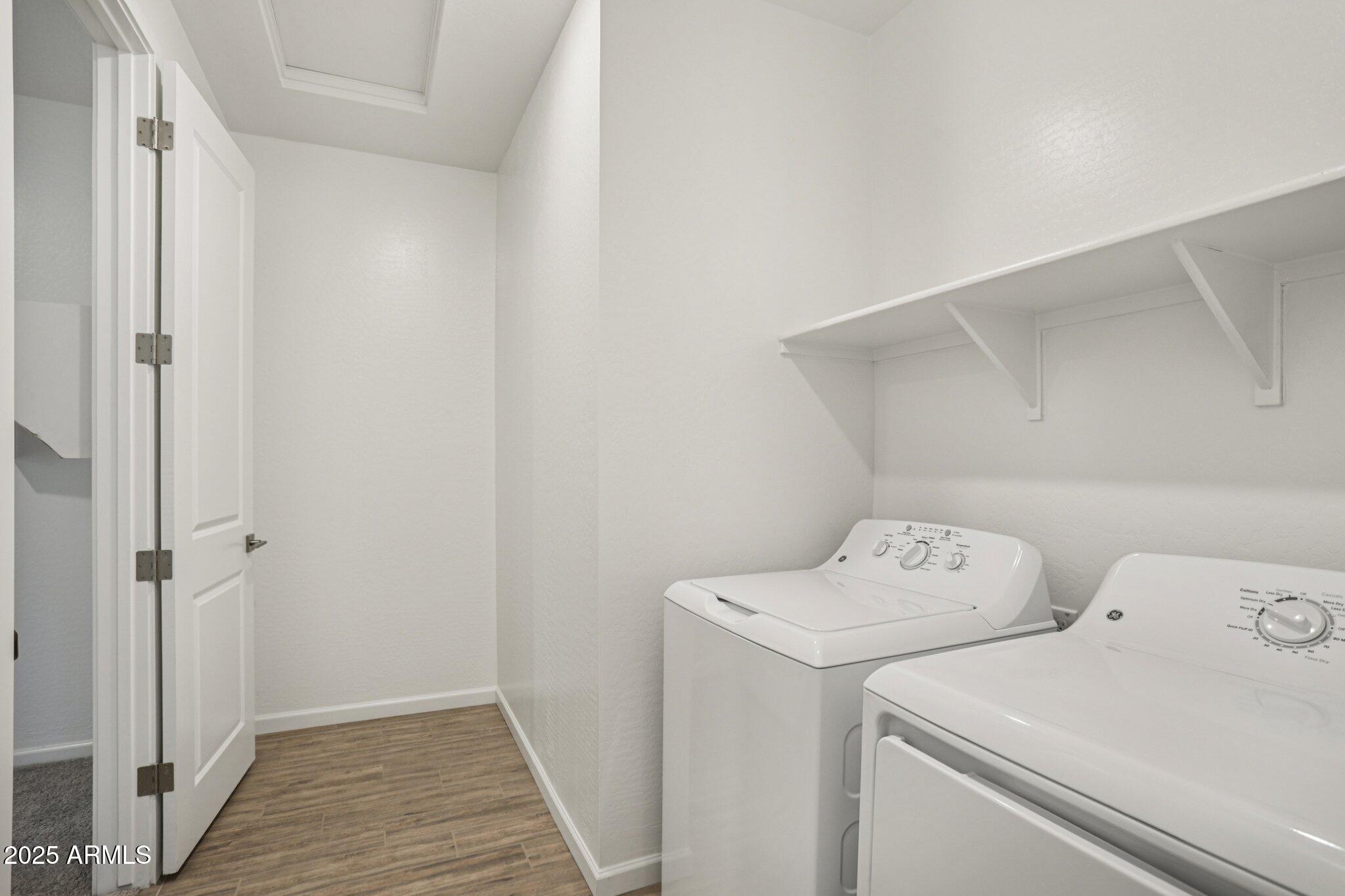 15723 W BROWN Street