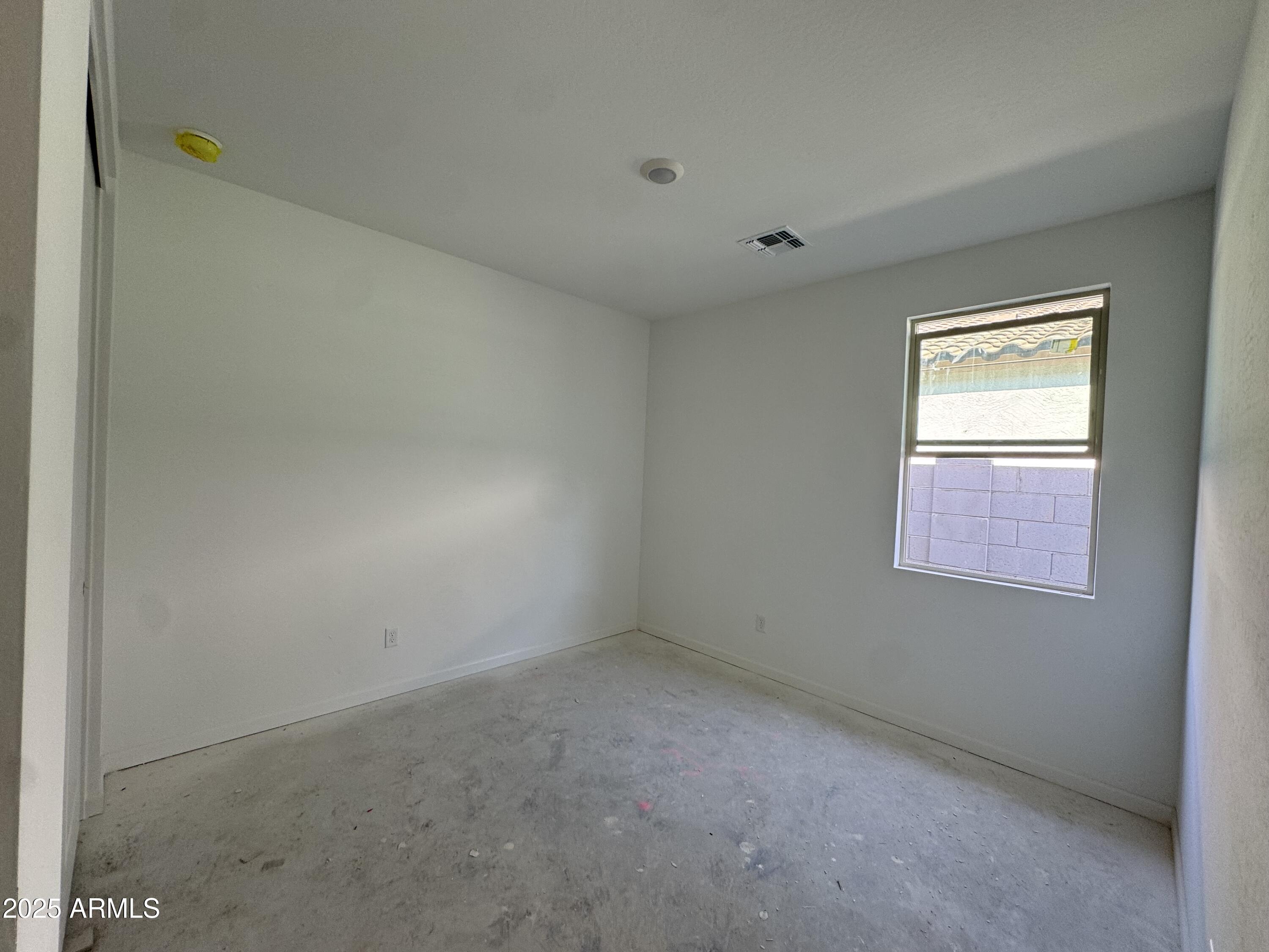 16196 W BAJADA Road