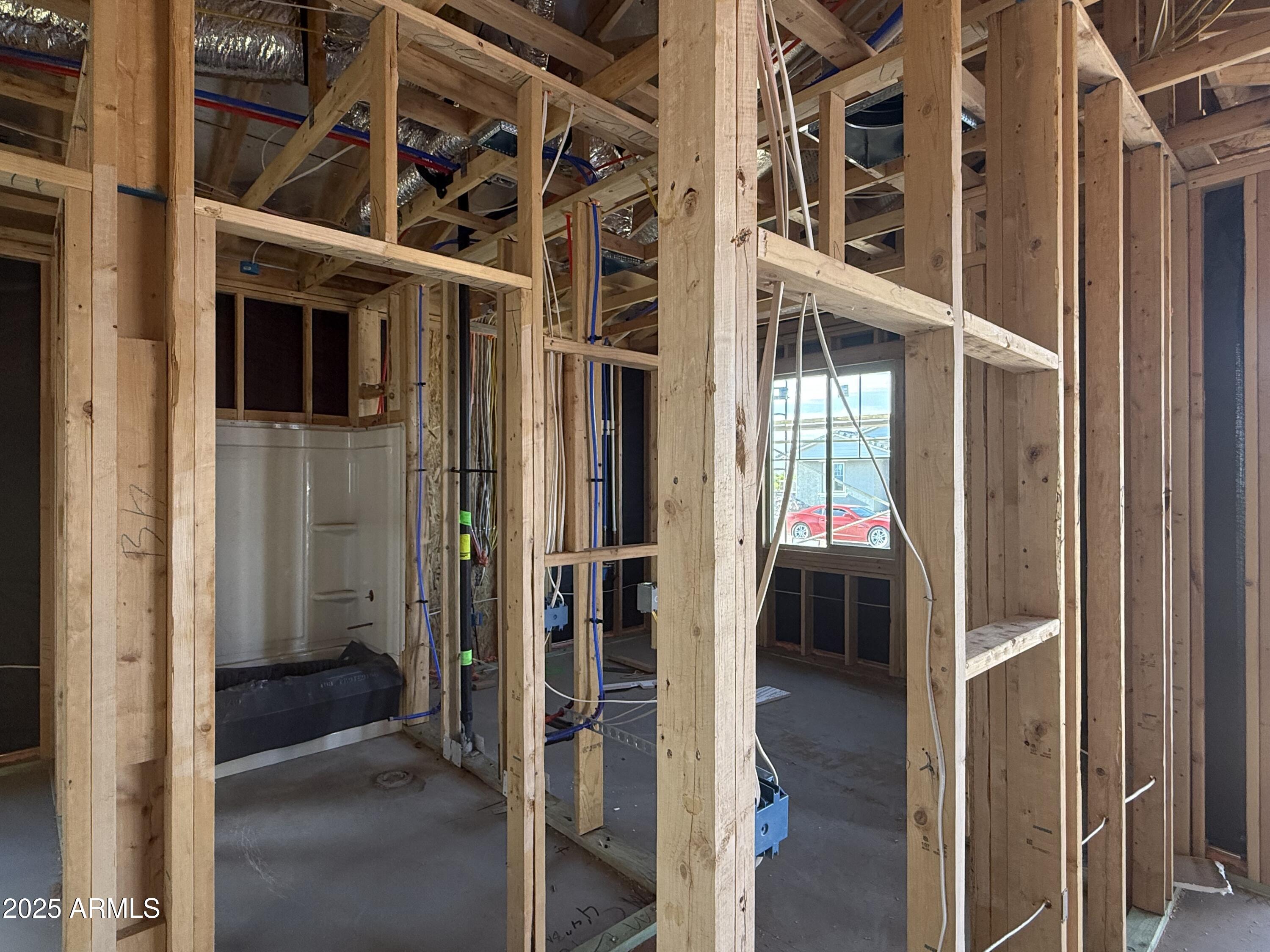 9623 W TAMARISK Avenue