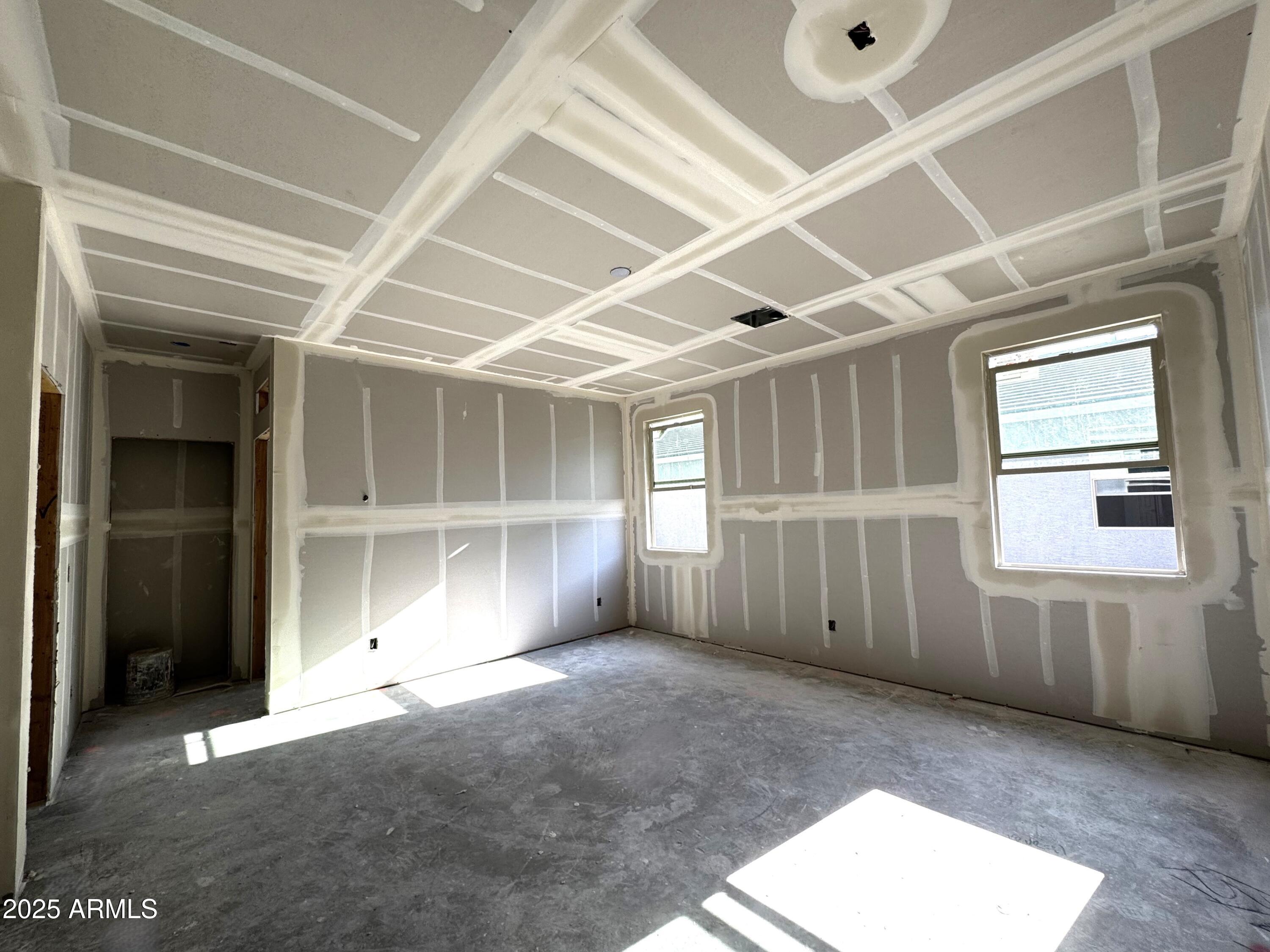 46851 W OLD TIMER Road