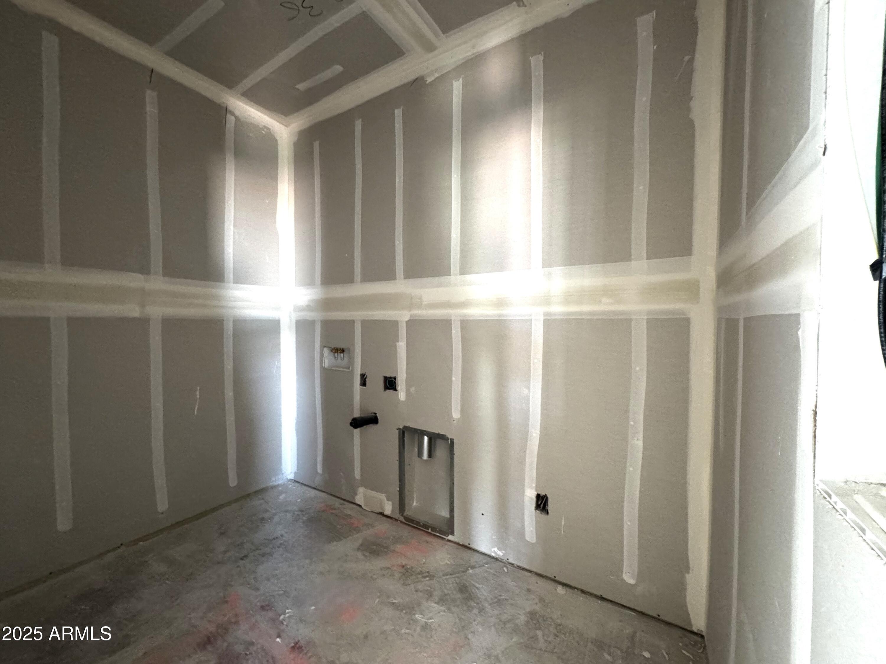 46851 W OLD TIMER Road