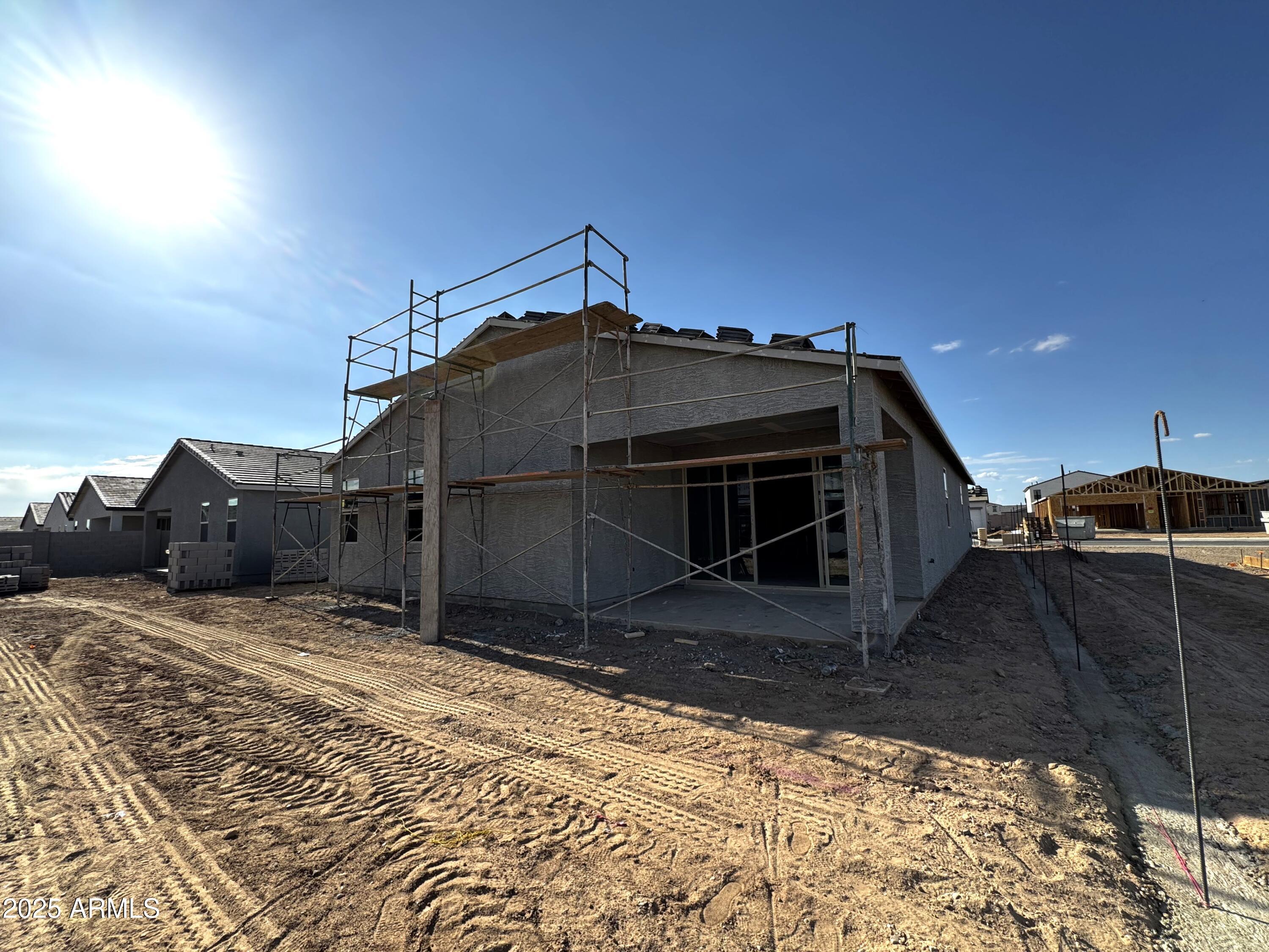 46851 W OLD TIMER Road