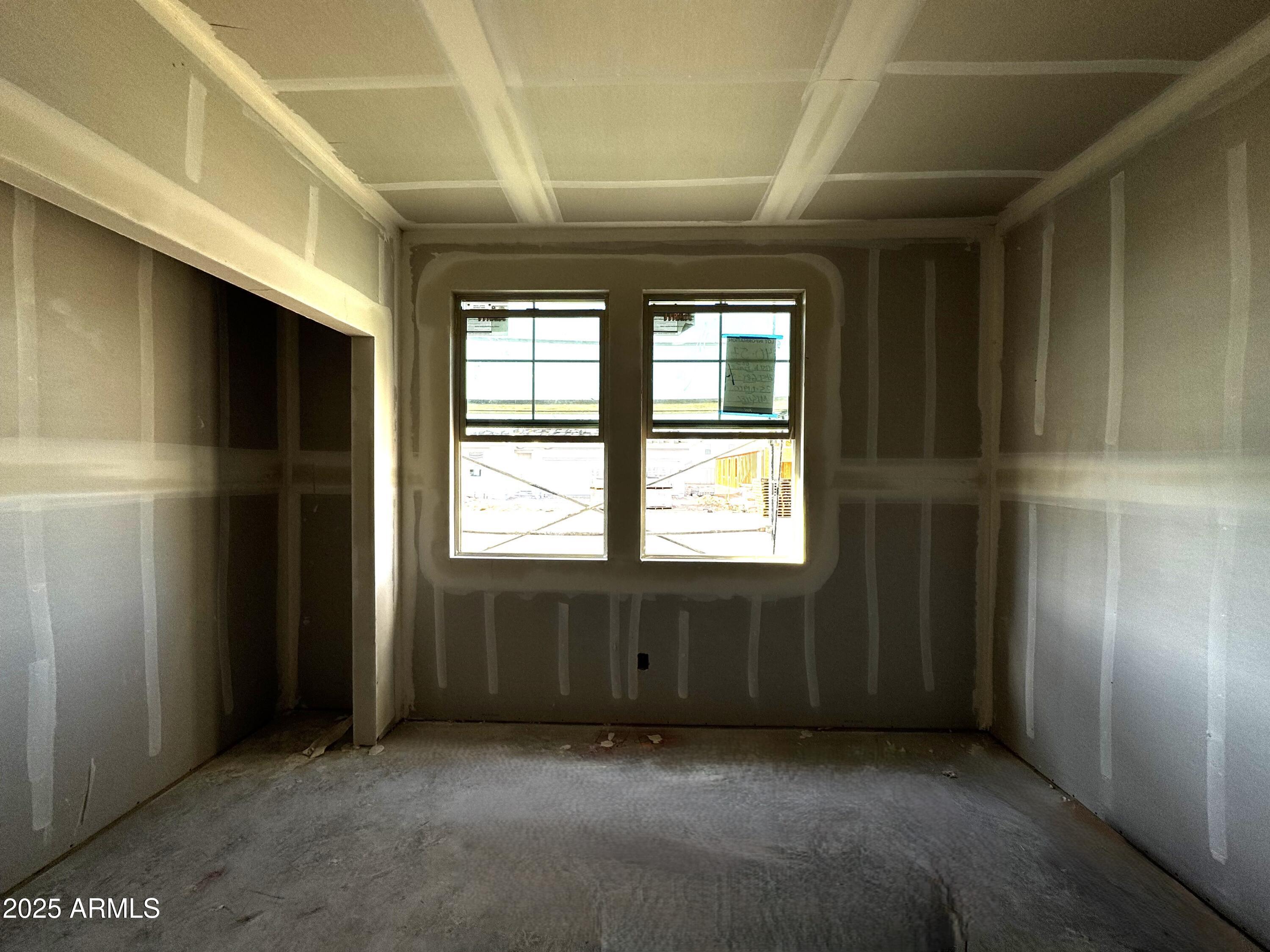 46851 W OLD TIMER Road