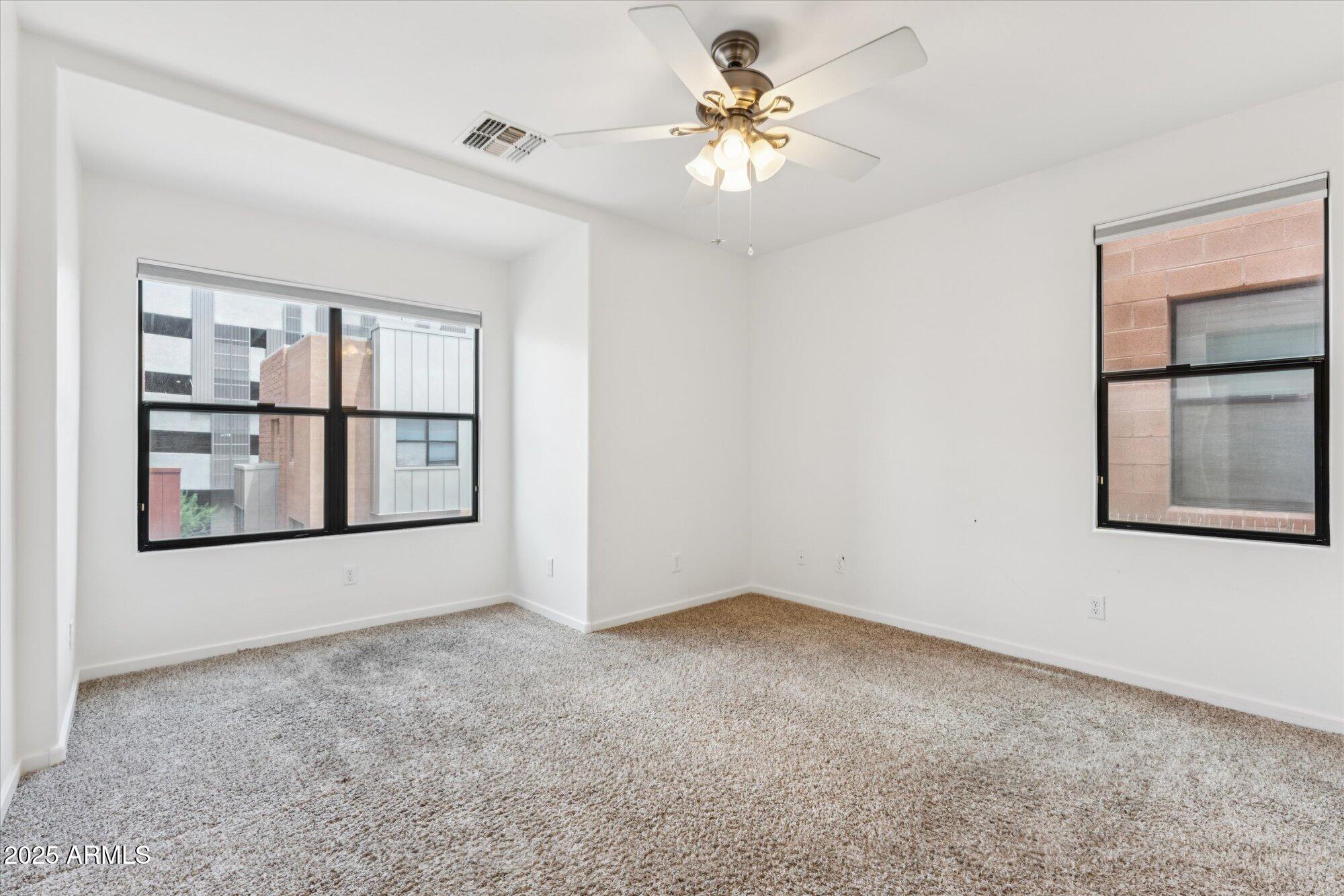 330 S FARMER Avenue, 115