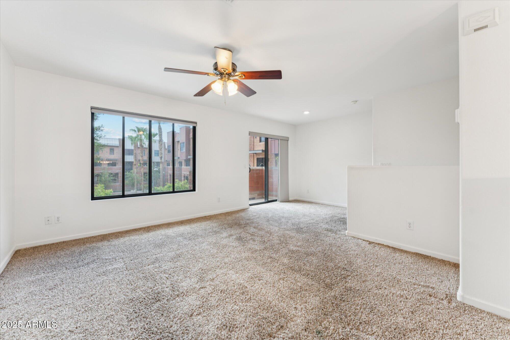330 S FARMER Avenue, 115
