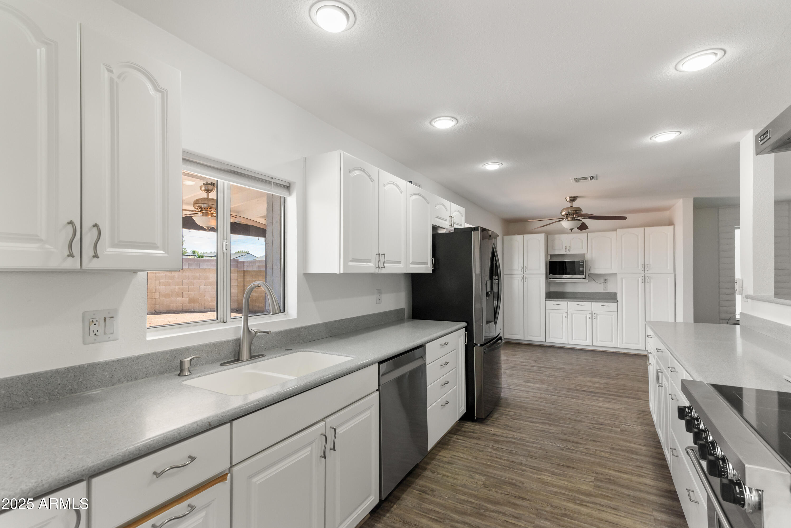 17625 N 6TH Place